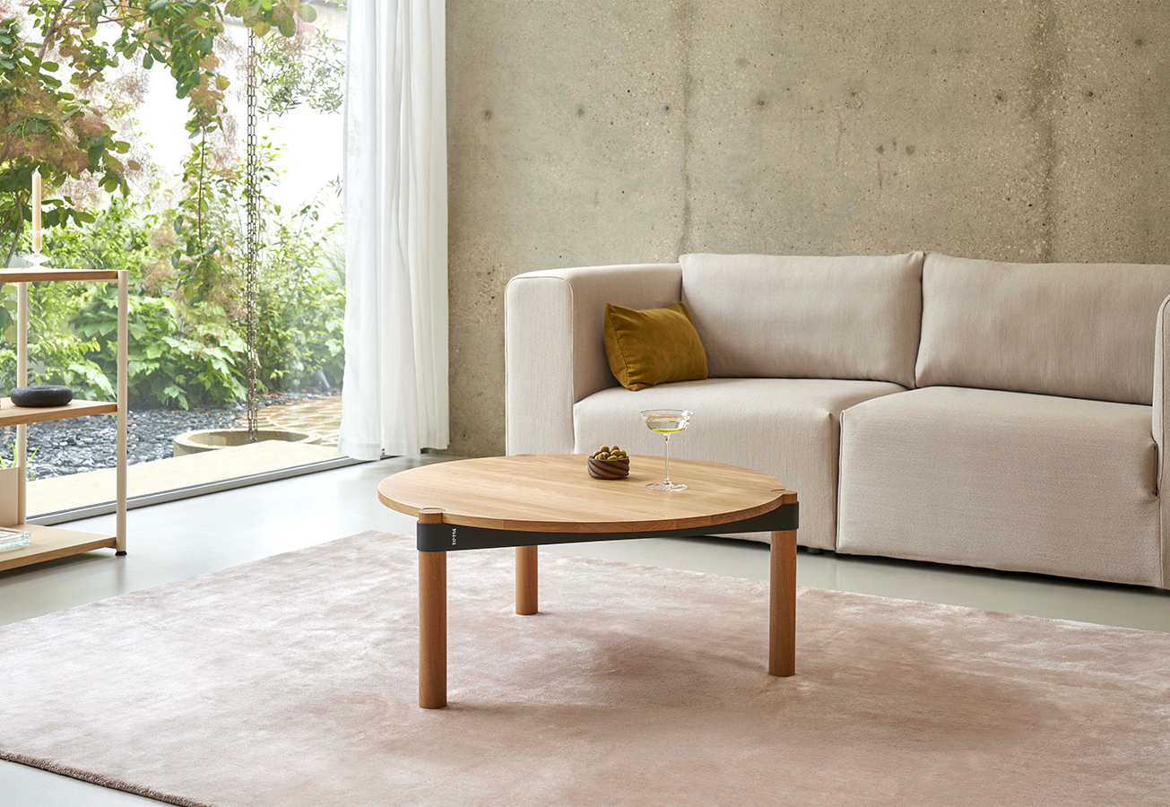 La collection de tables basses DISC