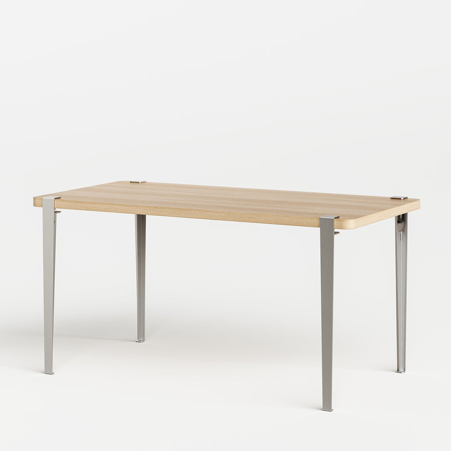 Table à manger en bois éco-certifié - Édition CORE