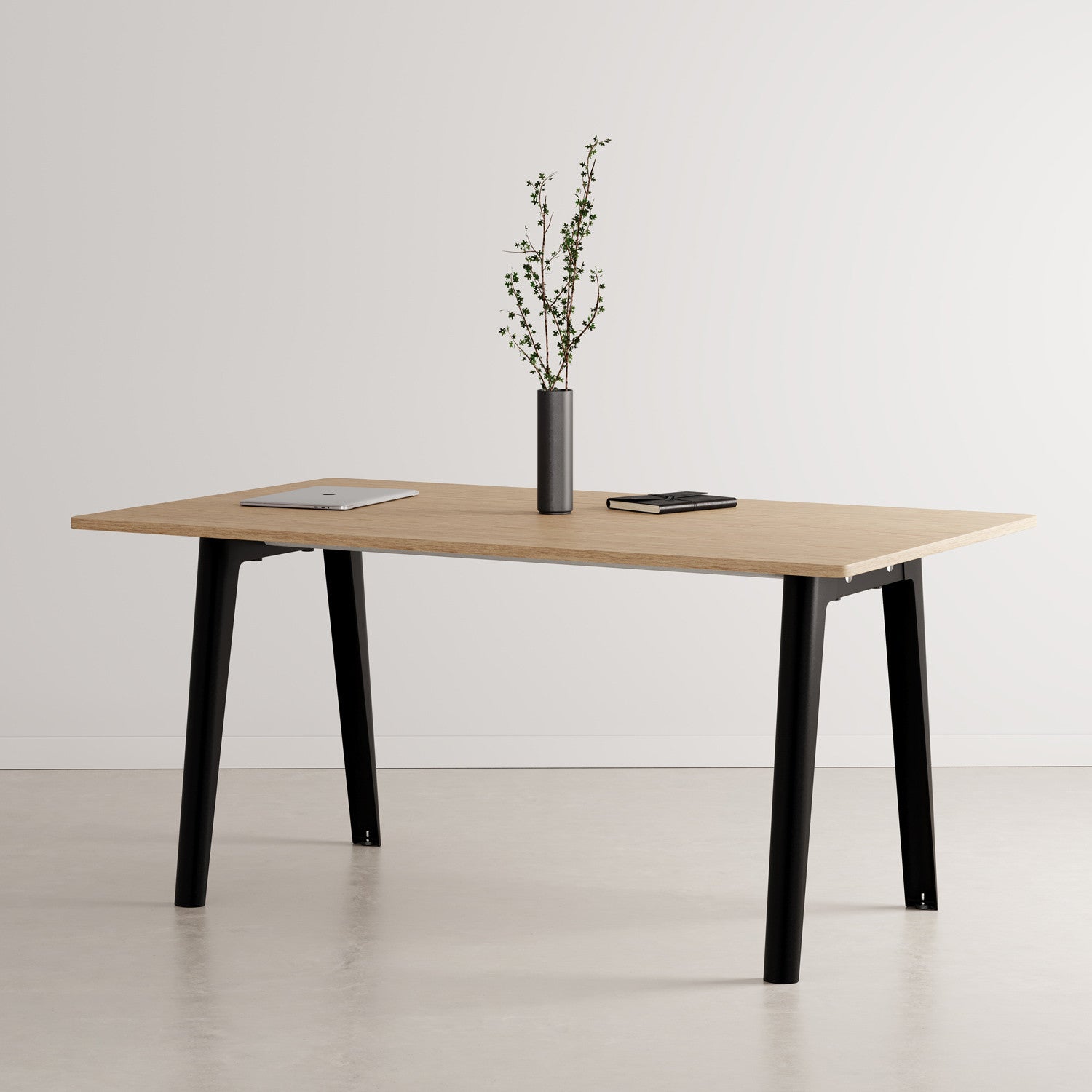 Table de réunion NEW MODERN - bois éco-certifié