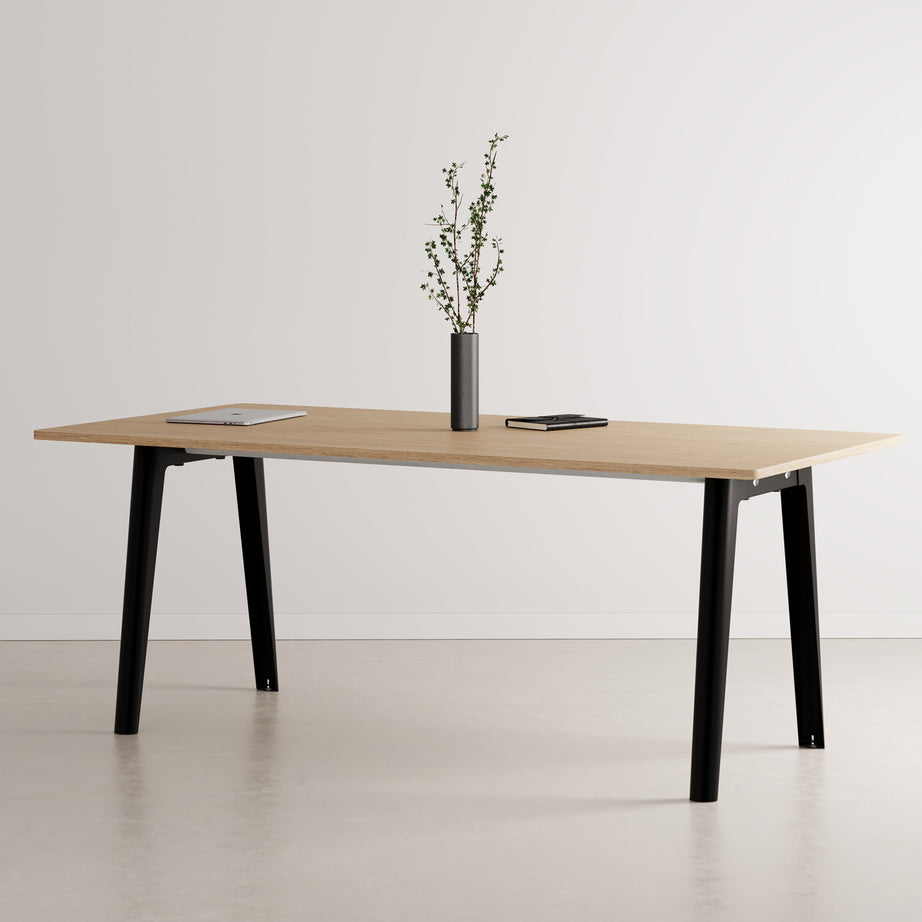Table de réunion NEW MODERN - bois éco-certifié