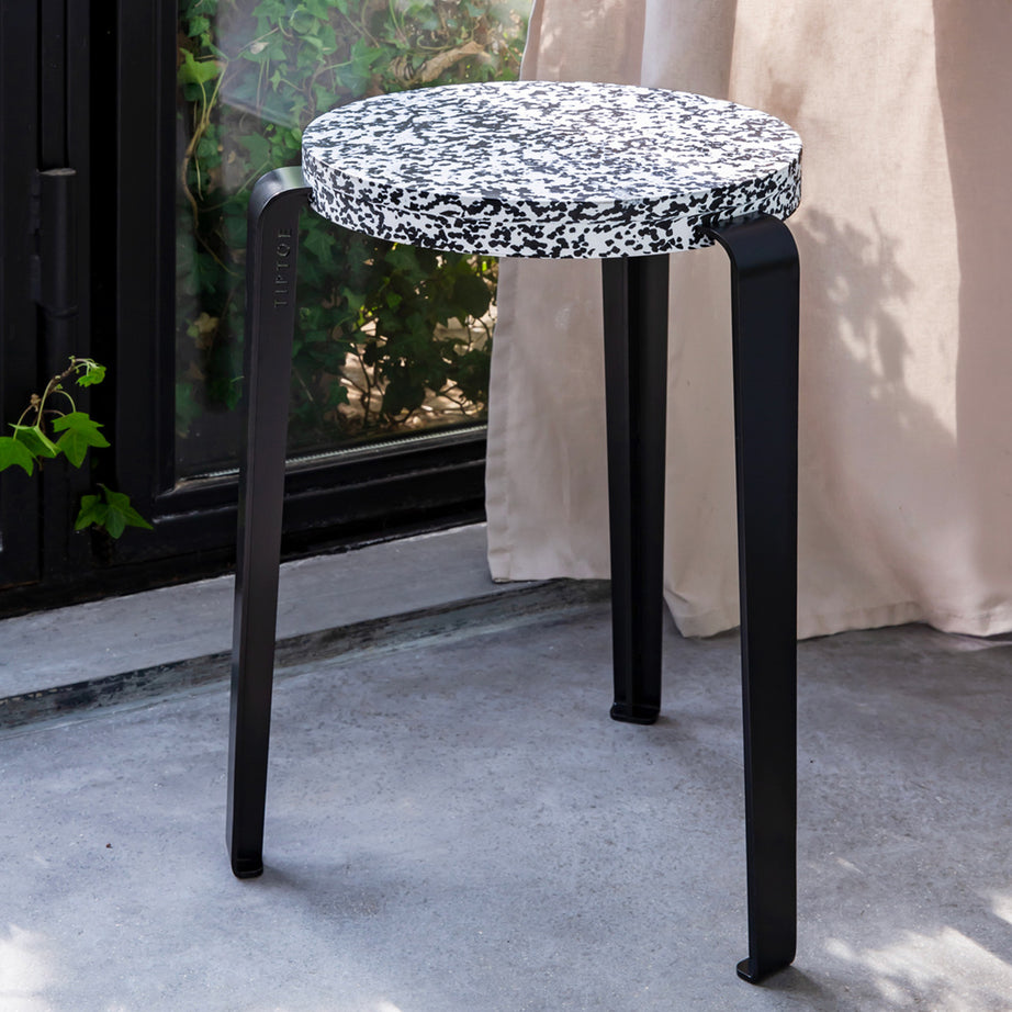 Tabouret LOU - plastique recyclé Macchiato