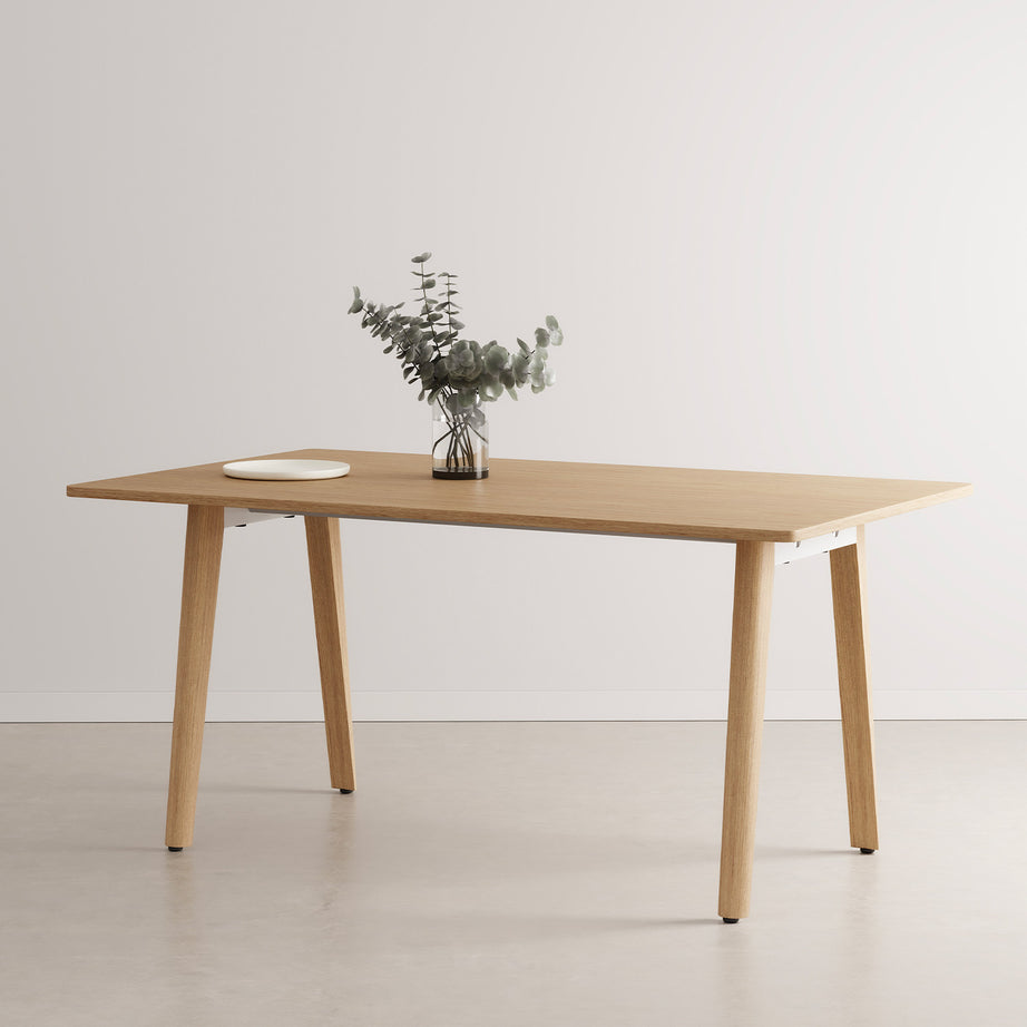 Table à manger NEW MODERN full wood - bois éco-certifié