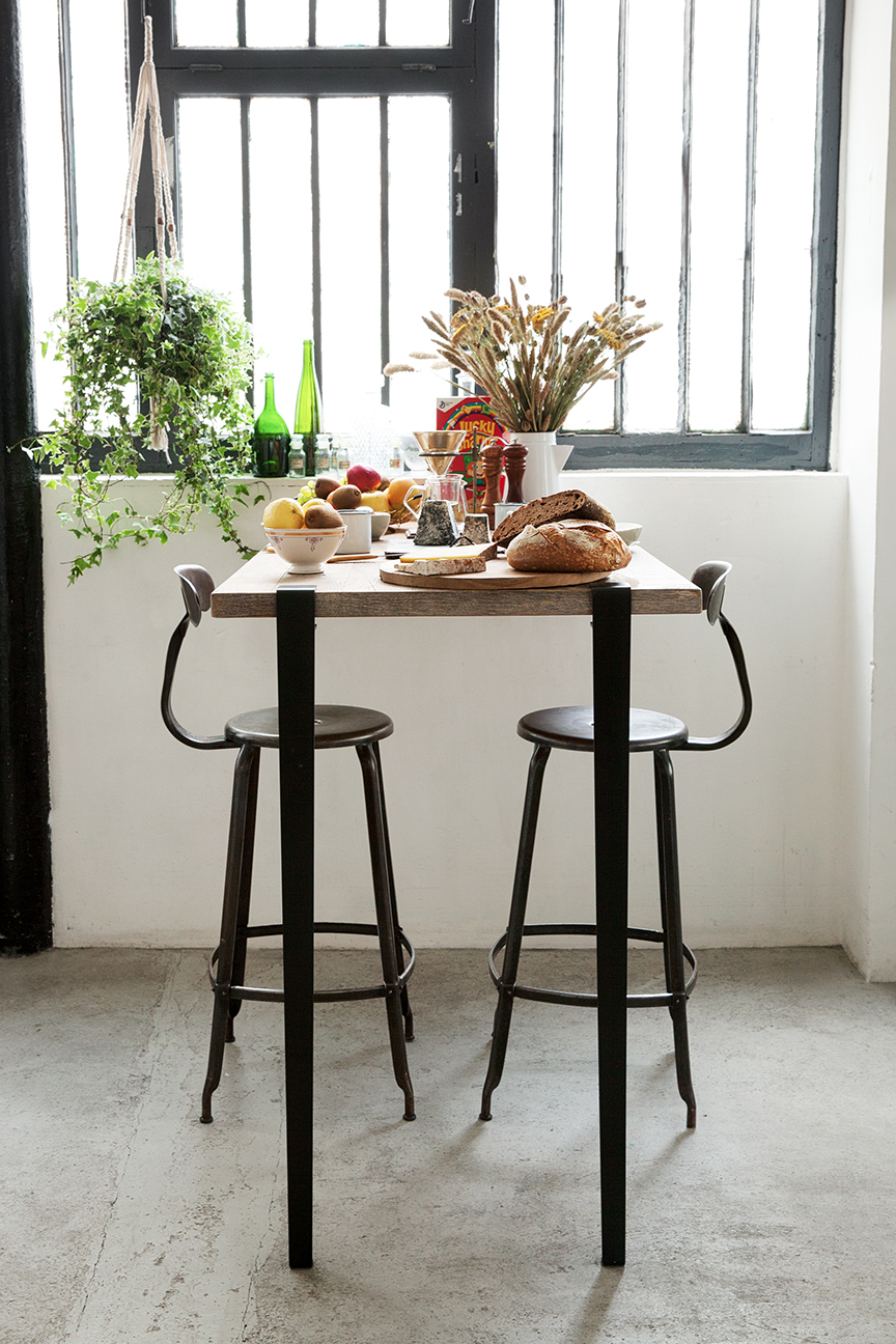 Bar table leg 110cm create a unique piece of furniture