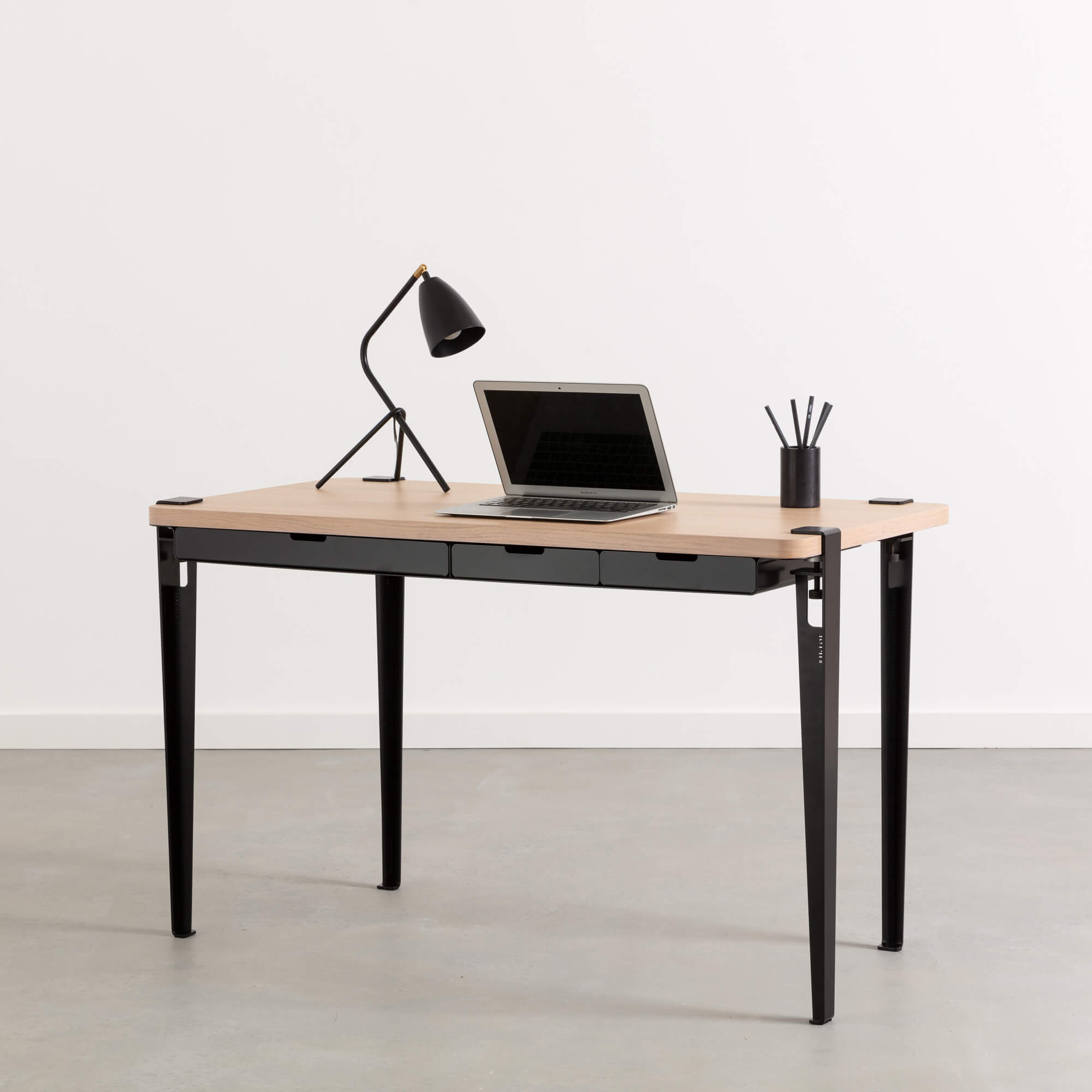 Schreibtisch TIPTOE 120x60cm mit Schubladen - öko-zertifiziertes Holz