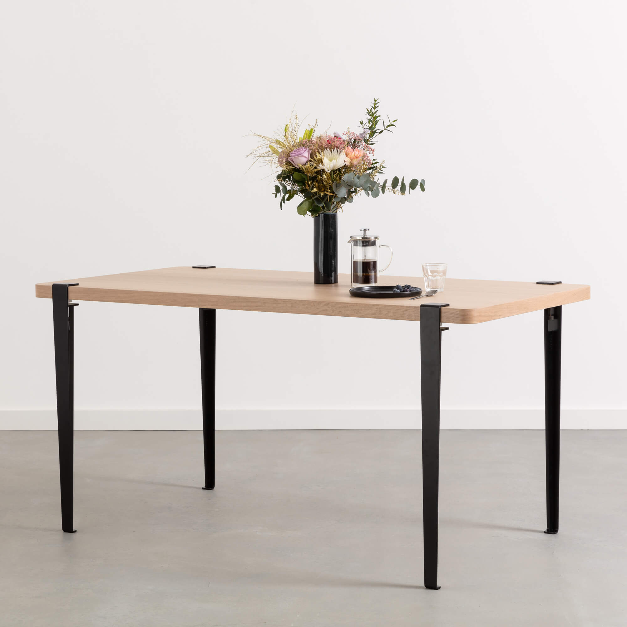 Esstisch TIPTOE 150x75cm - öko-zertifiziertes Holz