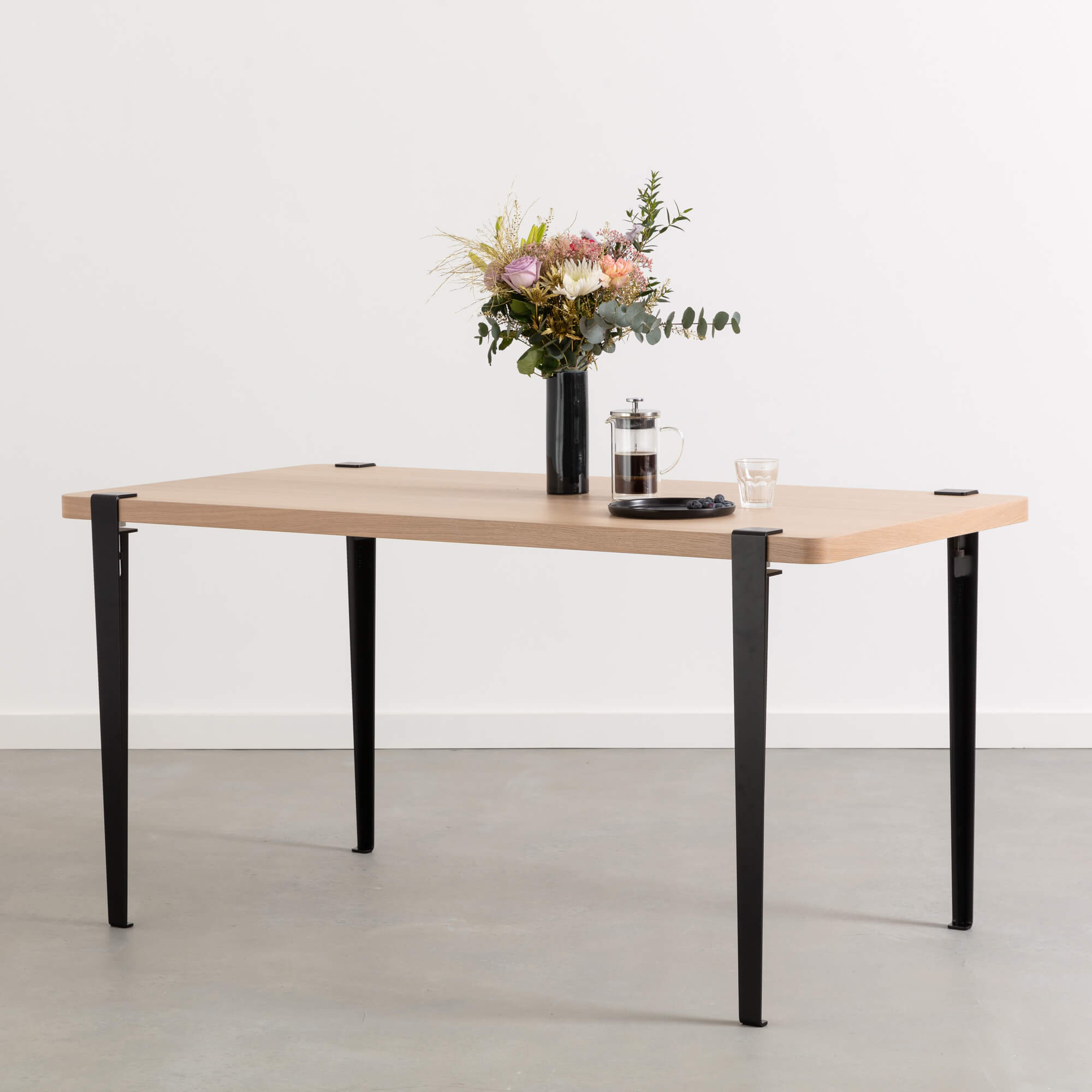 Esstisch TIPTOE 150x75cm - öko-zertifiziertes Holz