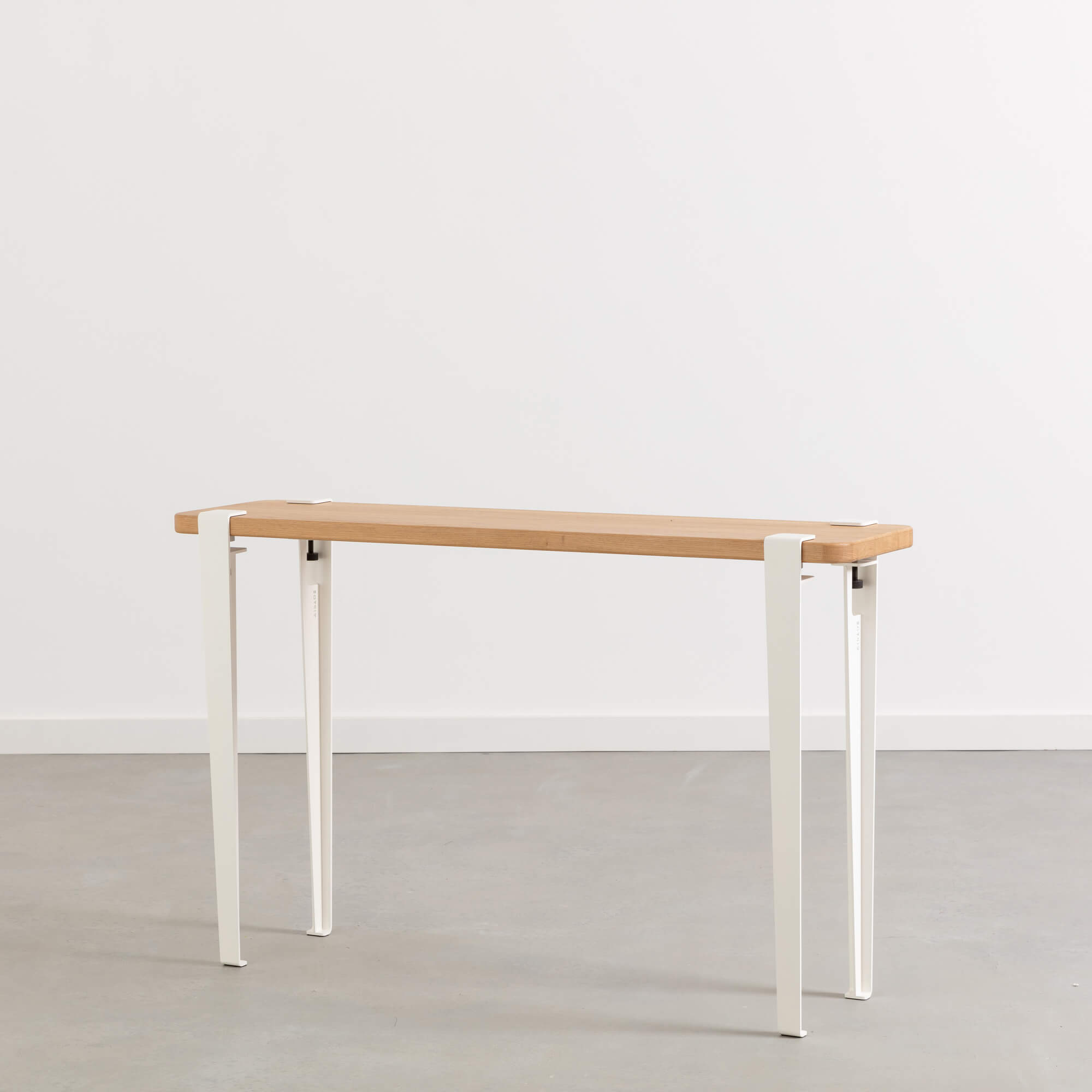 LIMA side table – solid oak