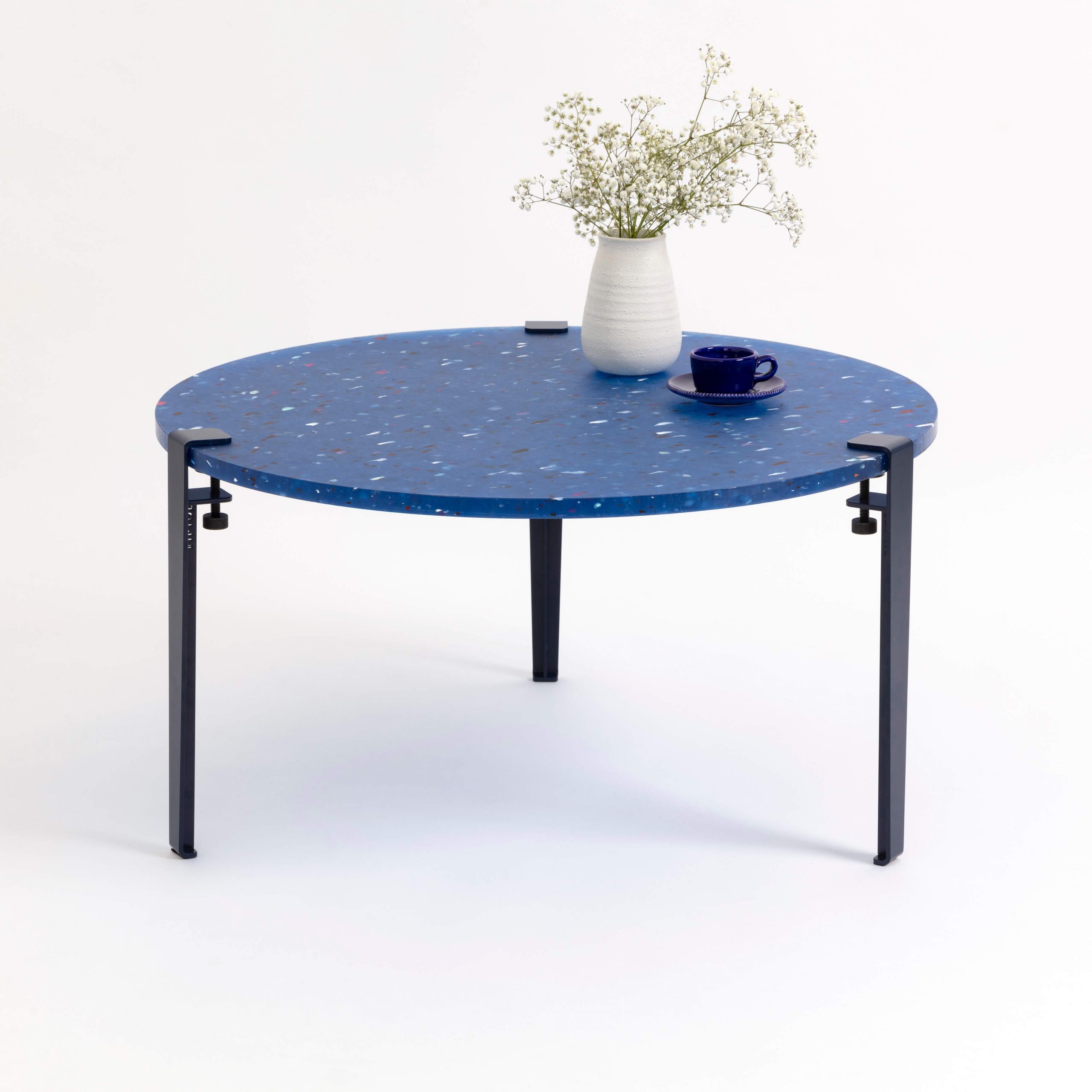 TIPTOE round coffee table Ø 80cm - Pacifico recycled plastic