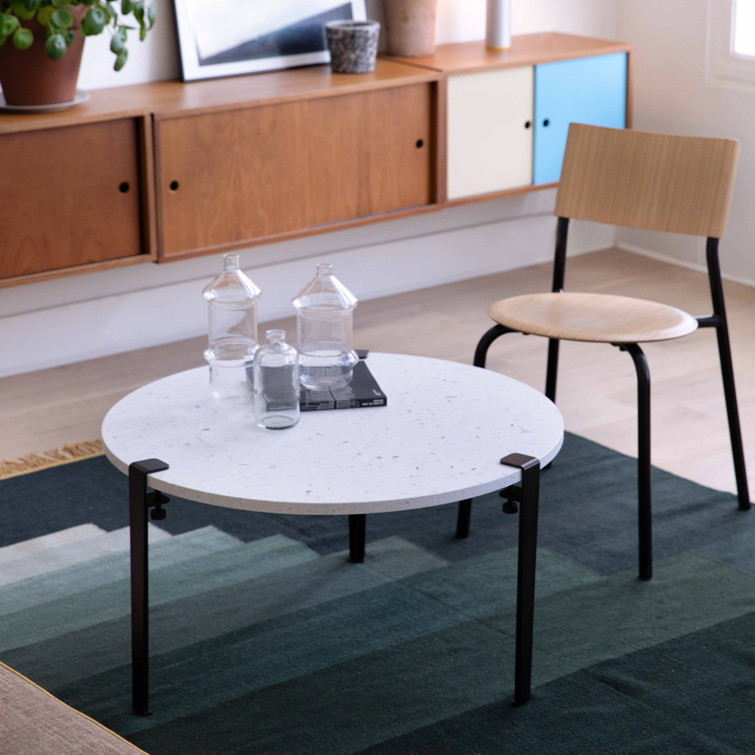 TIPTOE round coffee table Ø 80cm - Venezia recycled plastic "Imperfect"