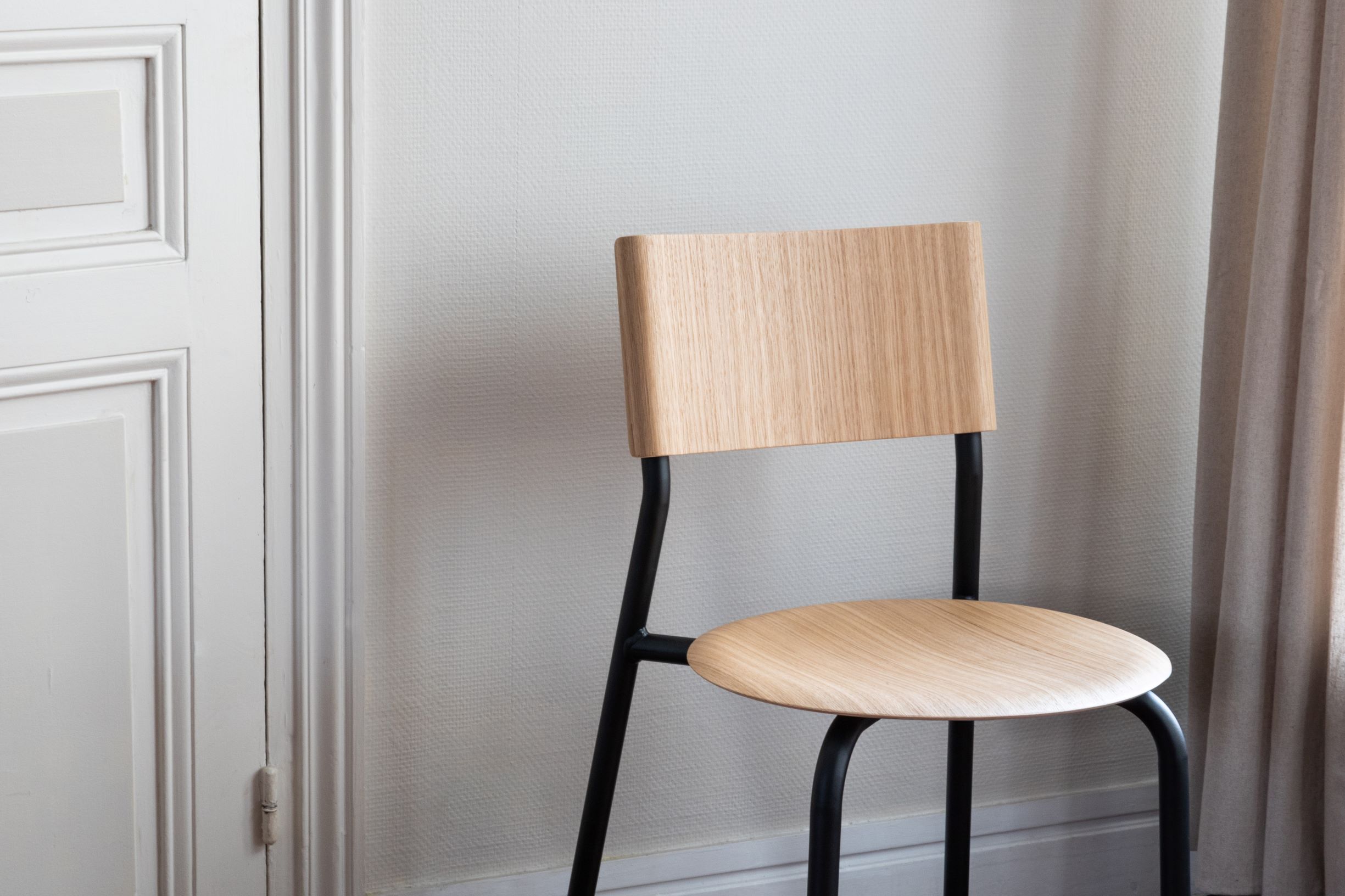 The SSD chair: Simple, Strong and Durable