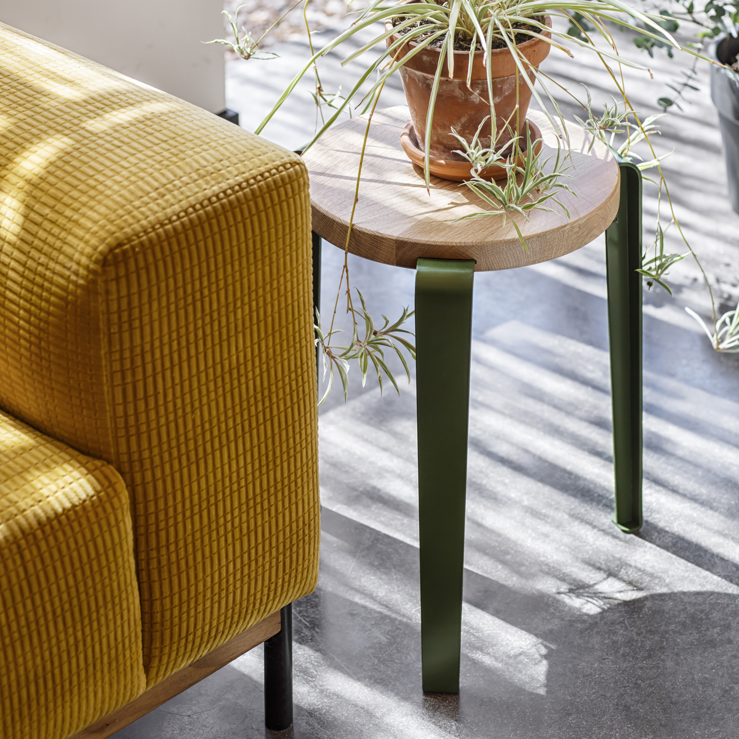 LOU stool - eco-certified wood
