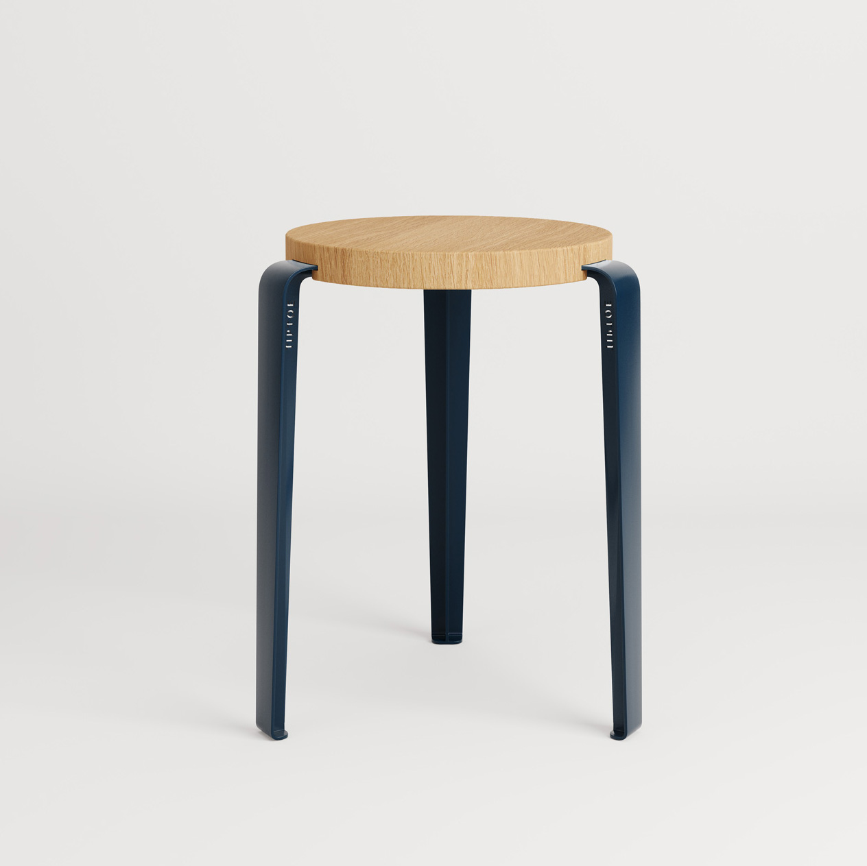 LOU stool - eco-certified wood