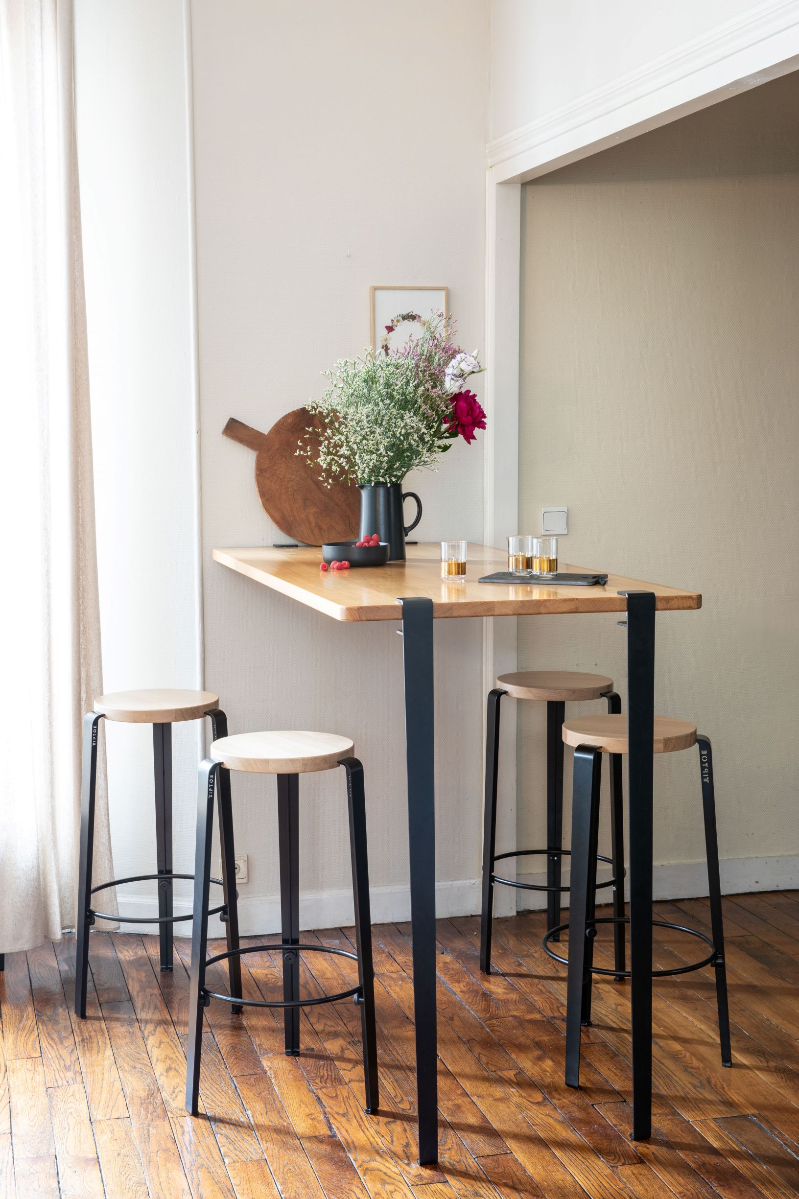 Bar stool - eco-certified wood - 76cm