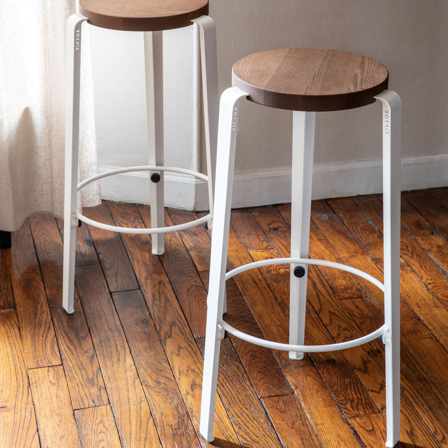Bar stool - eco-certified wood - 76cm