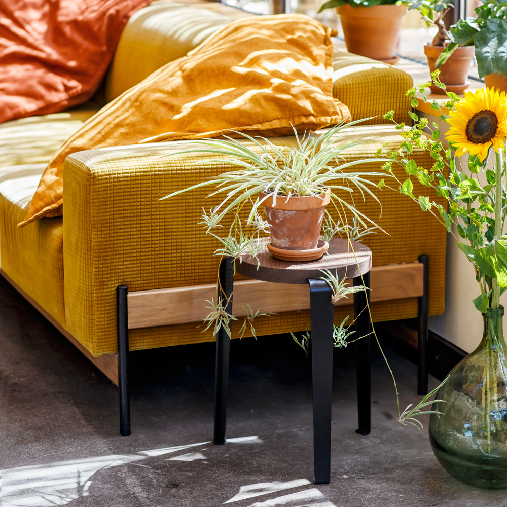 LOU stool - eco-certified wood