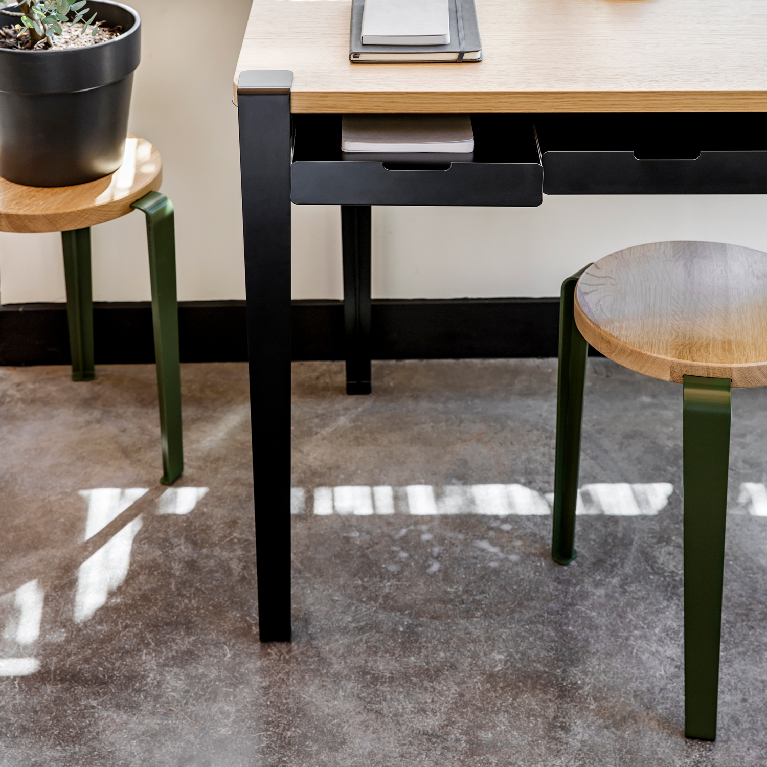 LOU stool - eco-certified wood