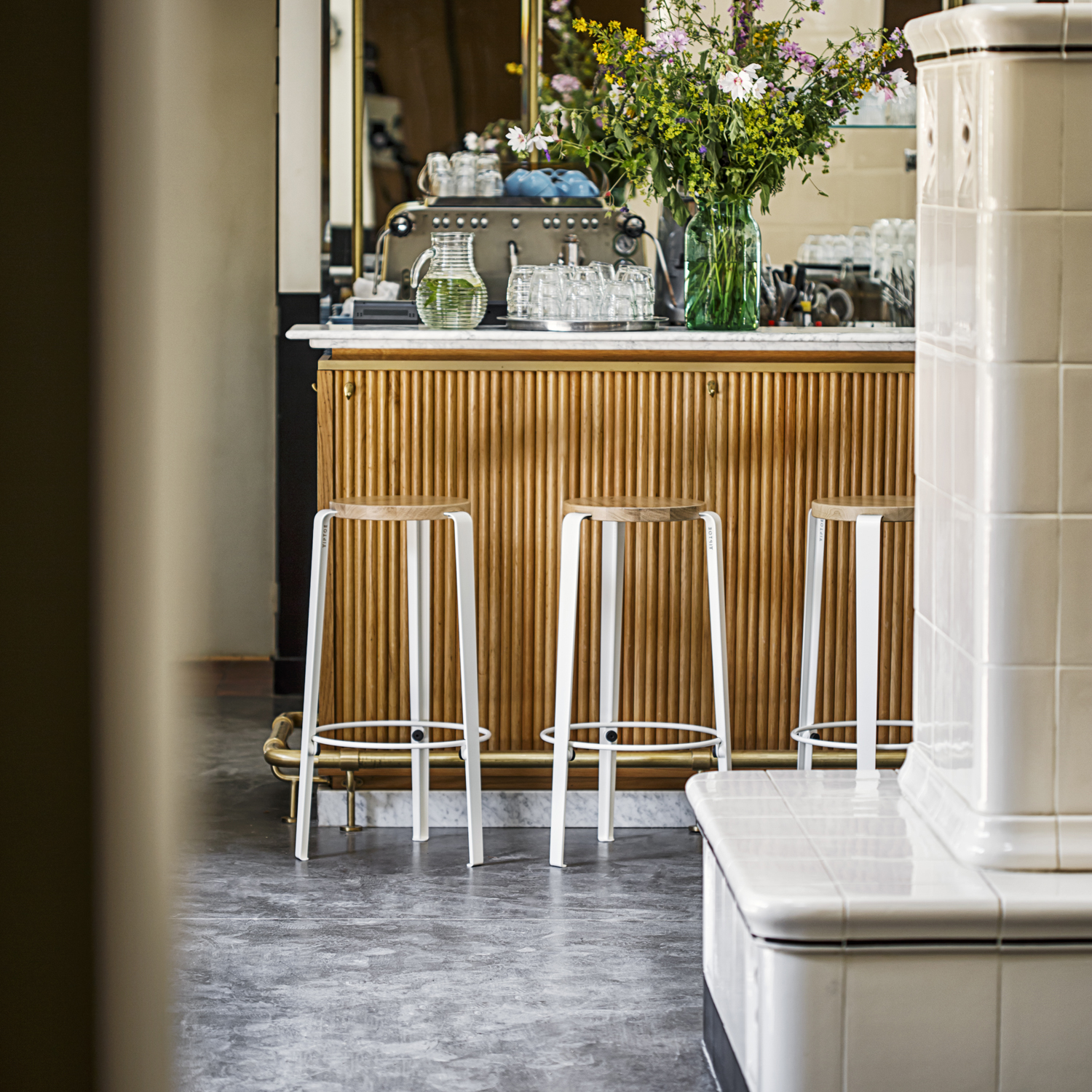 Bar stool - eco-certified wood - 66cm "Imperfect"