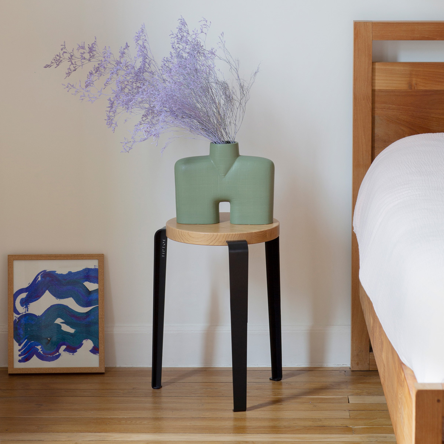 LOU stool - eco-certified wood