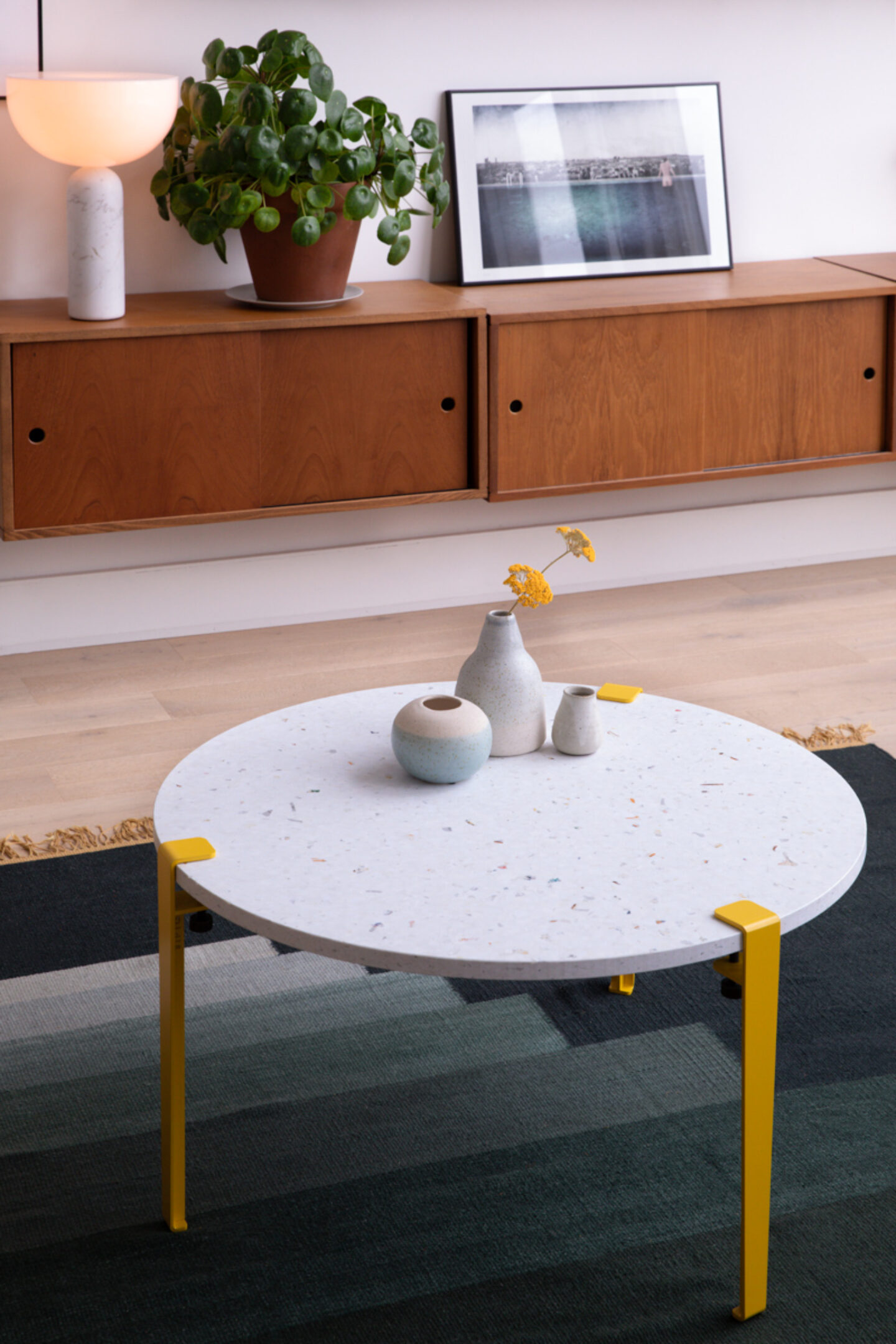 Coffee table in recycled plastic VENEZIA made by TIPTOE