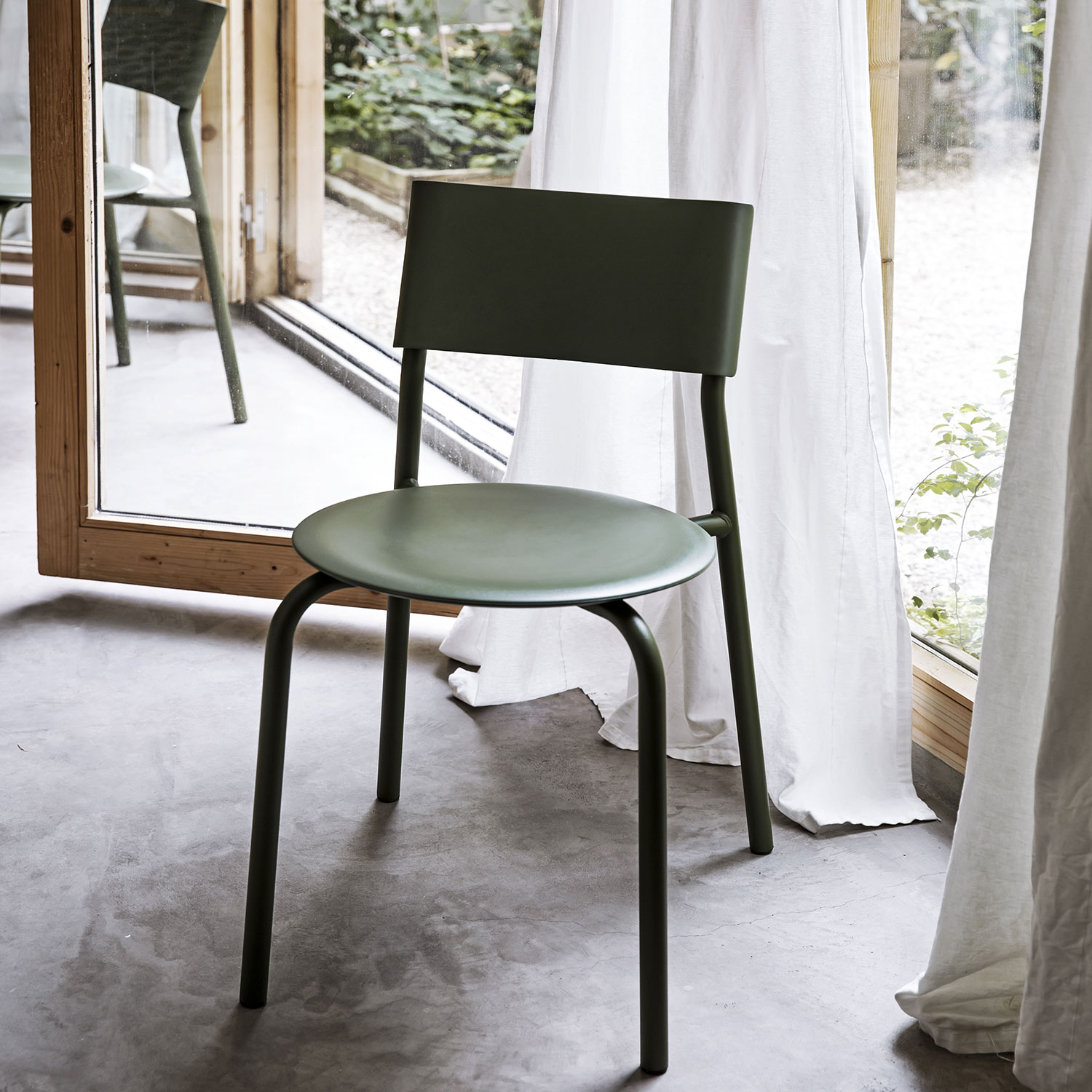 SSDr chair - recycled plastic "Imperfect"