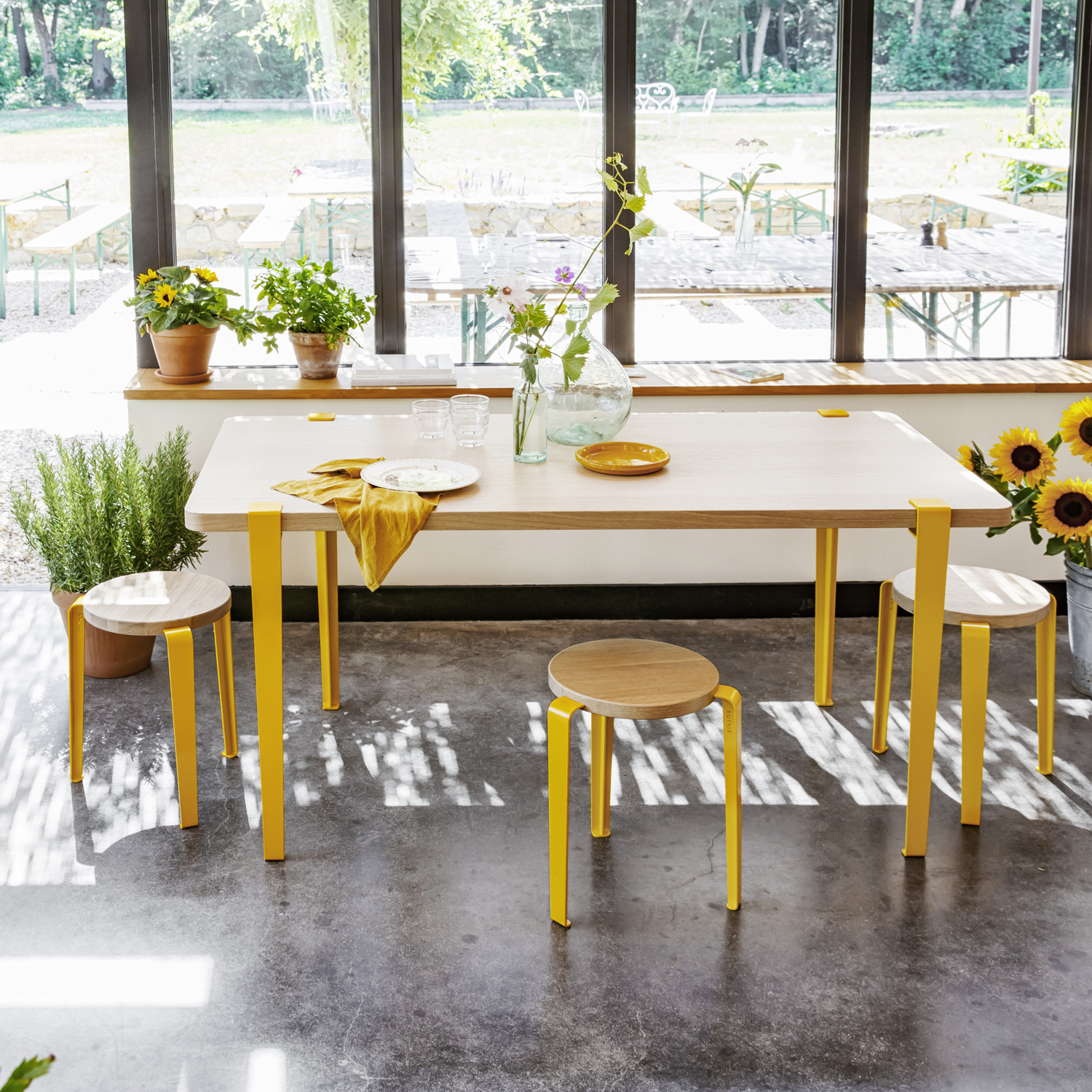 LOU stool - eco-certified wood