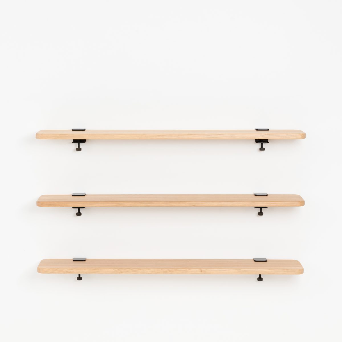 Set of 3 BRACKET wall shelves - solid oak - 60 to 150cm