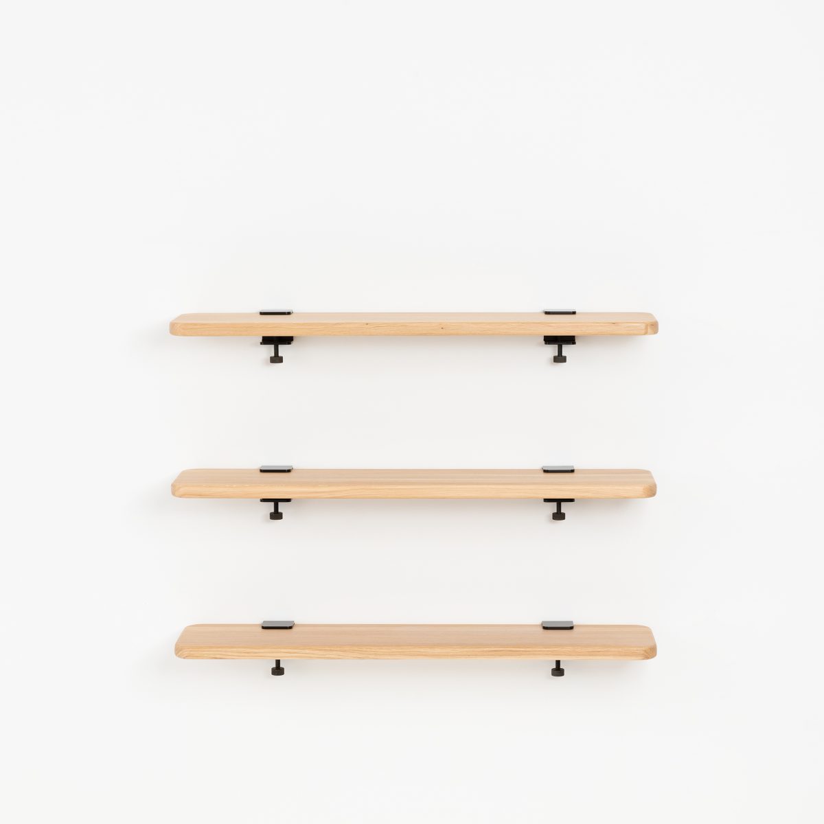 Set of 3 BRACKET wall shelves - solid oak - 60 to 150cm
