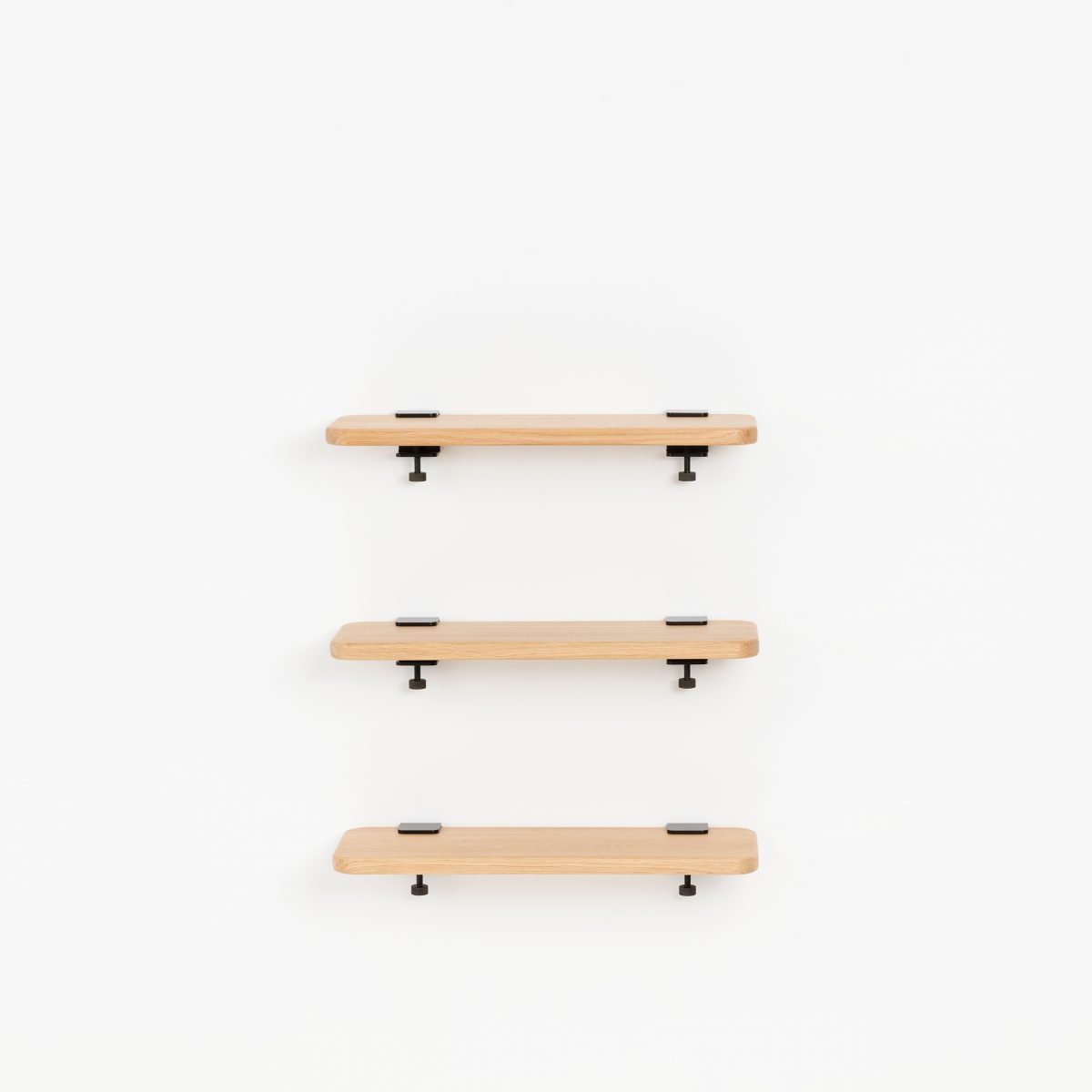 Set of 3 BRACKET wall shelves - solid oak - 60 to 150cm