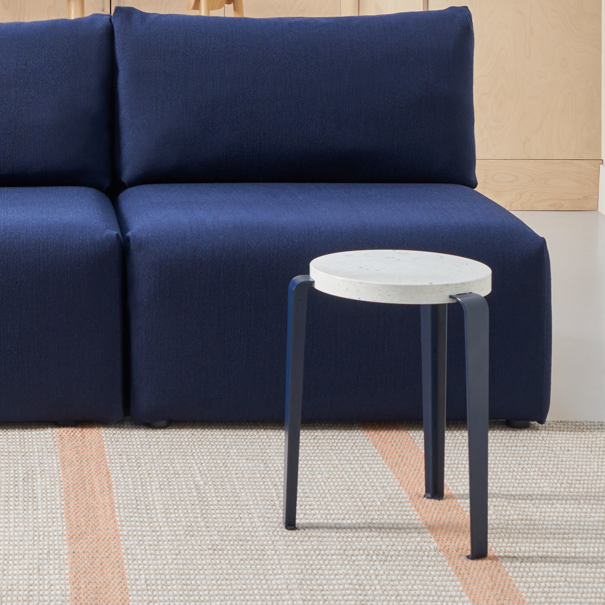 LOU stool - Venezia recycled plastic