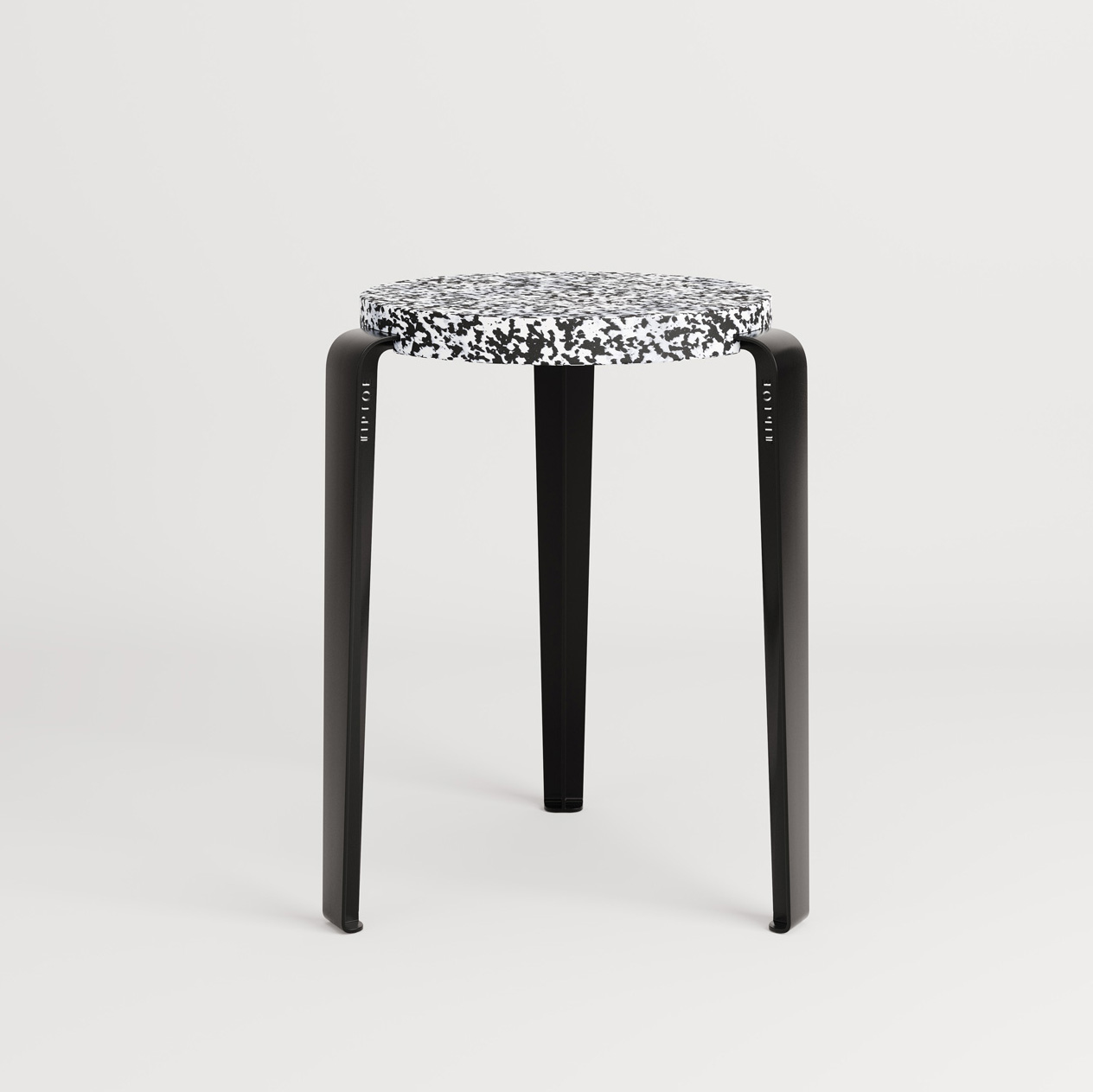 LOU stool - Macchiato recycled plastic