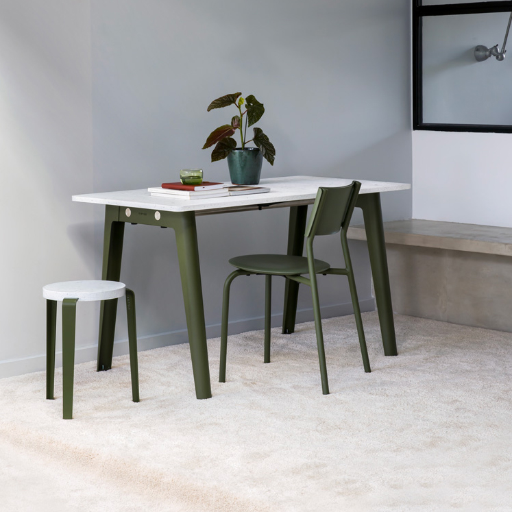 LOU stool - Venezia recycled plastic