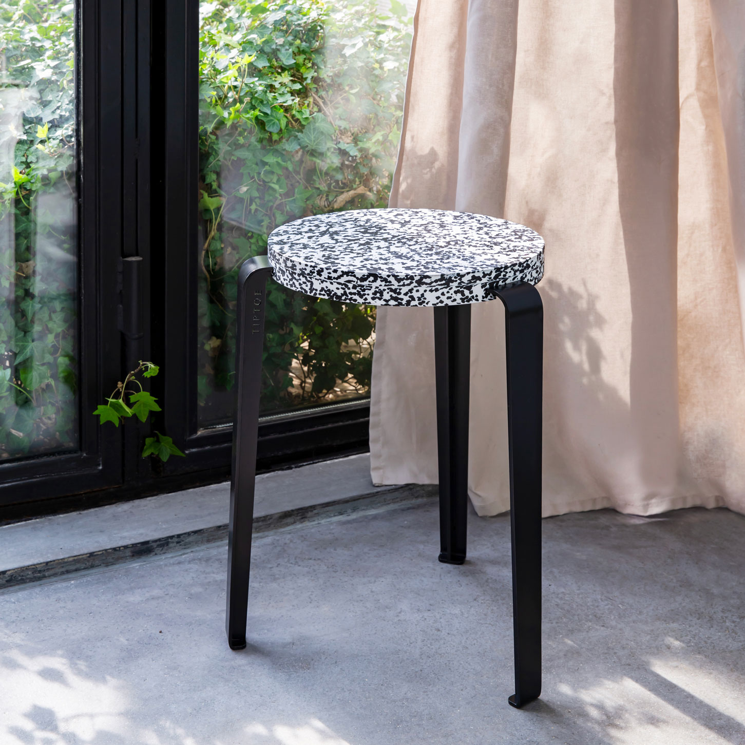 LOU stool in recycled plastic MACCHIATO