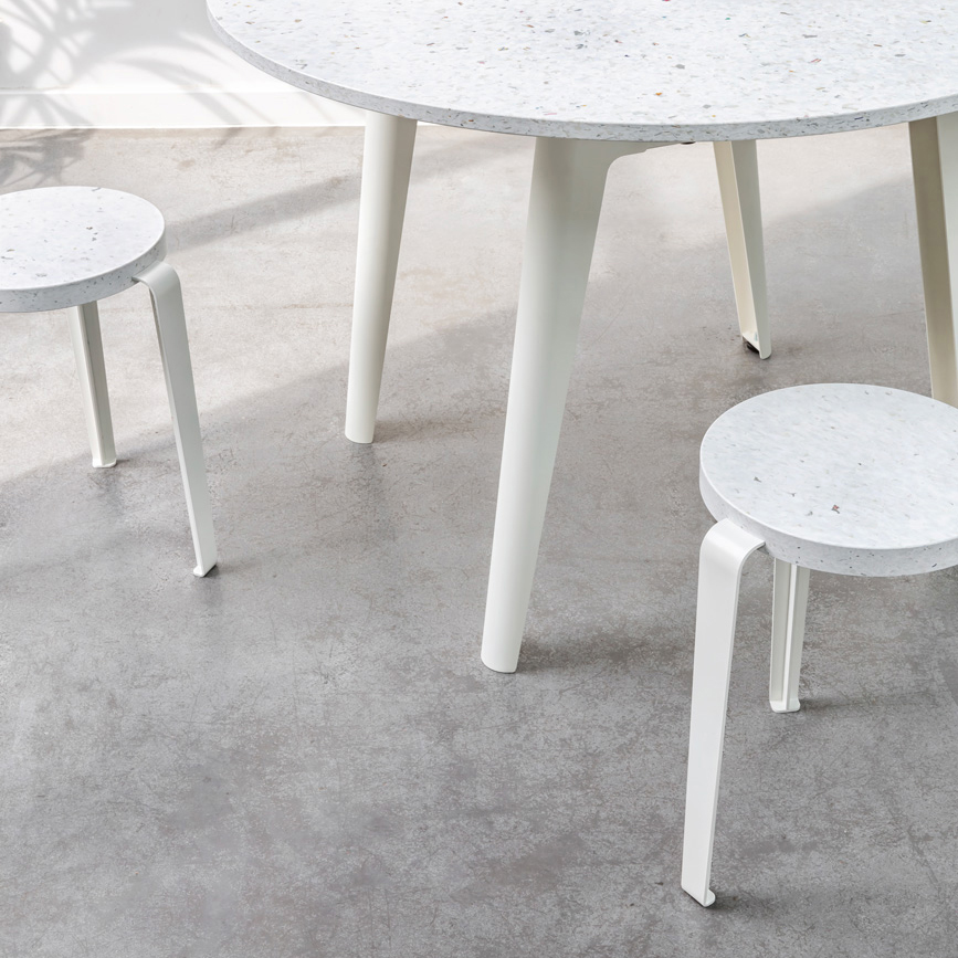 LOU stool - Venezia recycled plastic