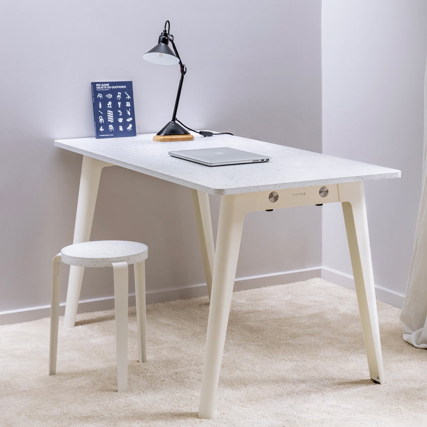 LOU stool - Venezia recycled plastic