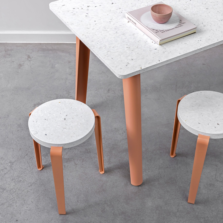 LOU stool - Venezia recycled plastic