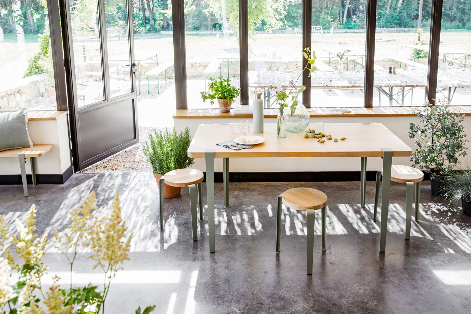 How tall should my table legs be?