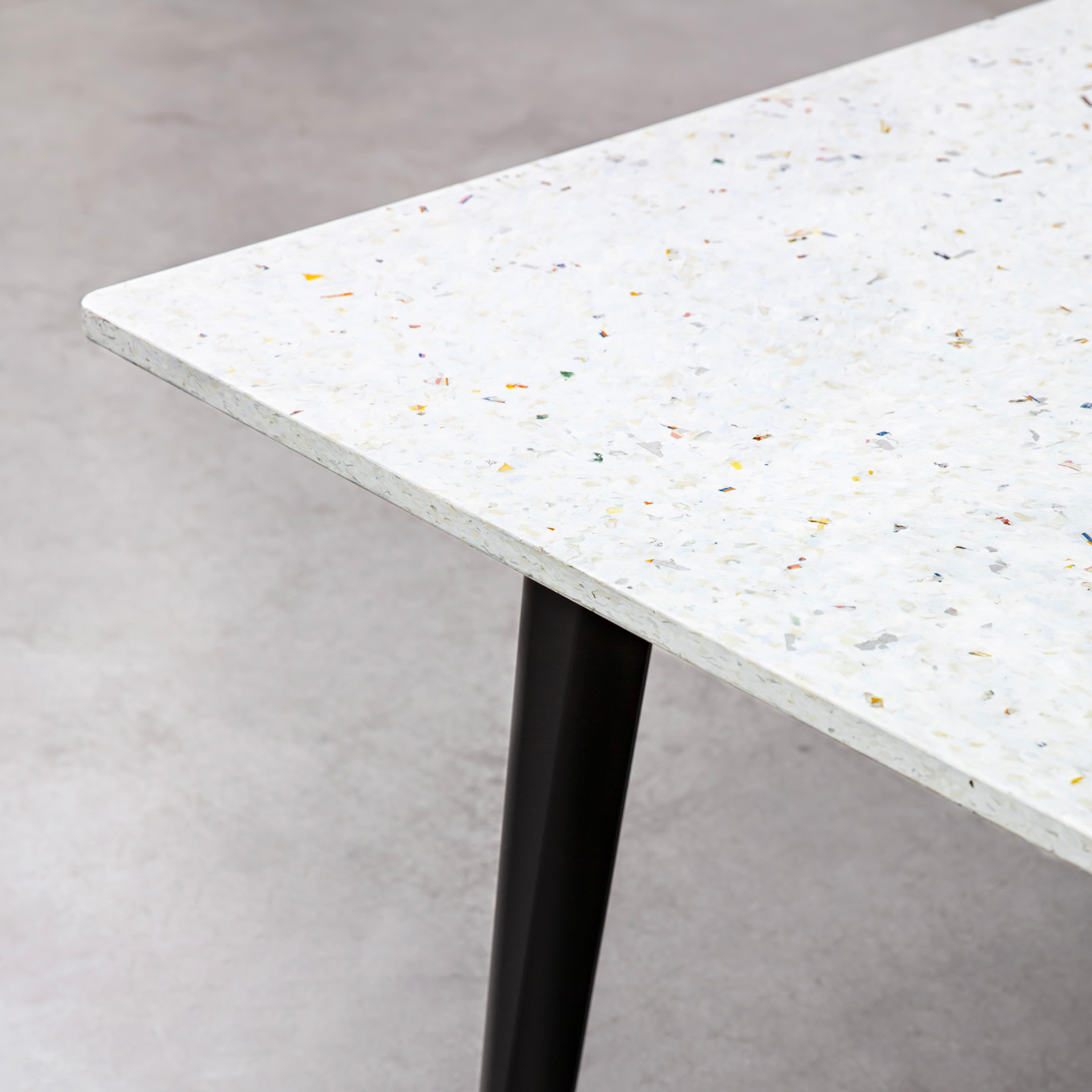 NEW MODERN dining table - Venezia recycled plastic
