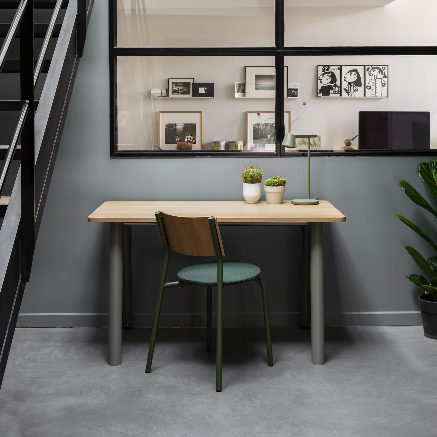 NEW MODERN desk - eco-certified wood