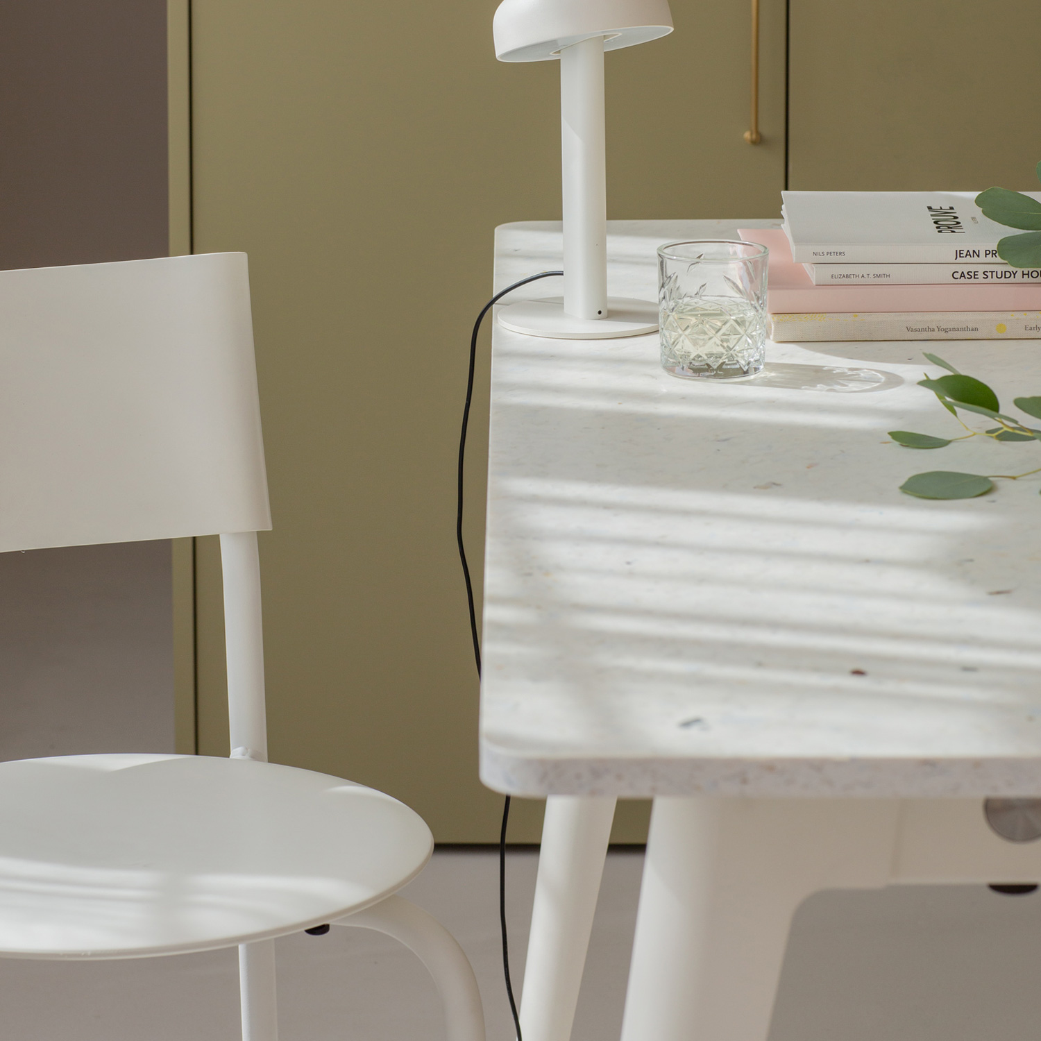 NEW MODERN desk - Venezia recycled plastic