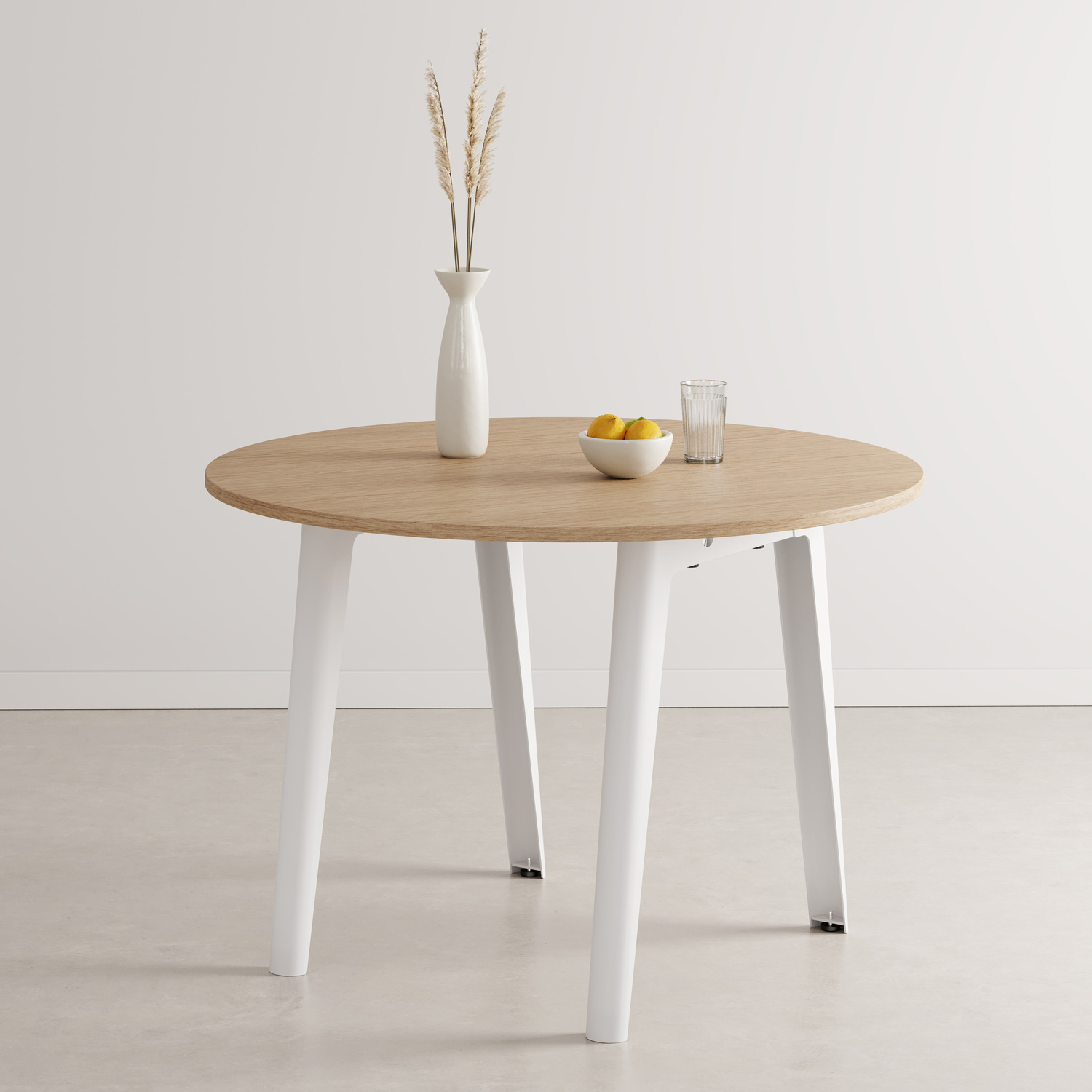 NEW MODERN round table Ø 110cm - eco-certified wood