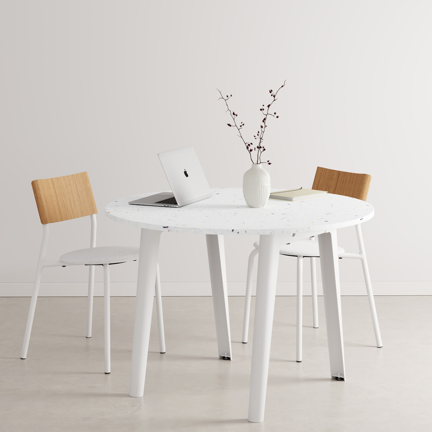 NEW MODERN round meeting table – recycled plastic