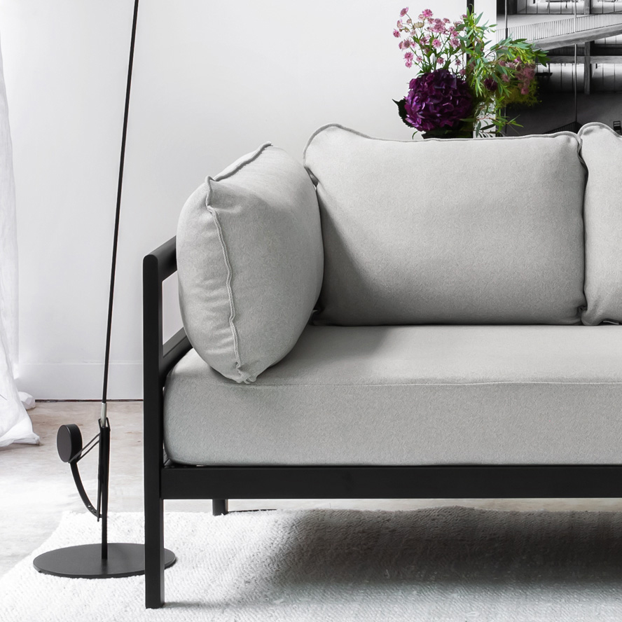 EASY sofa in recycled fabric