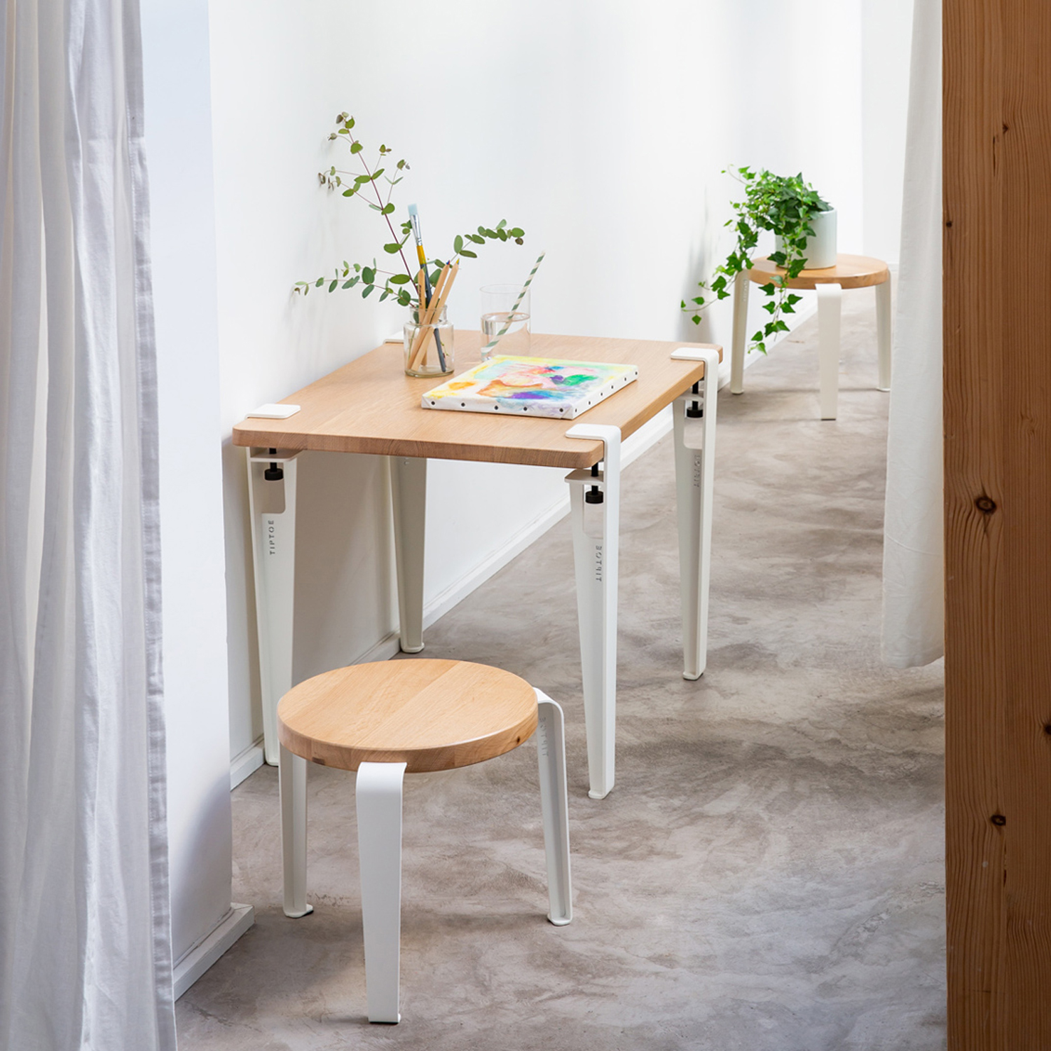 Kinderschreibtisch TIPTOE 70x50cm - massive Eiche