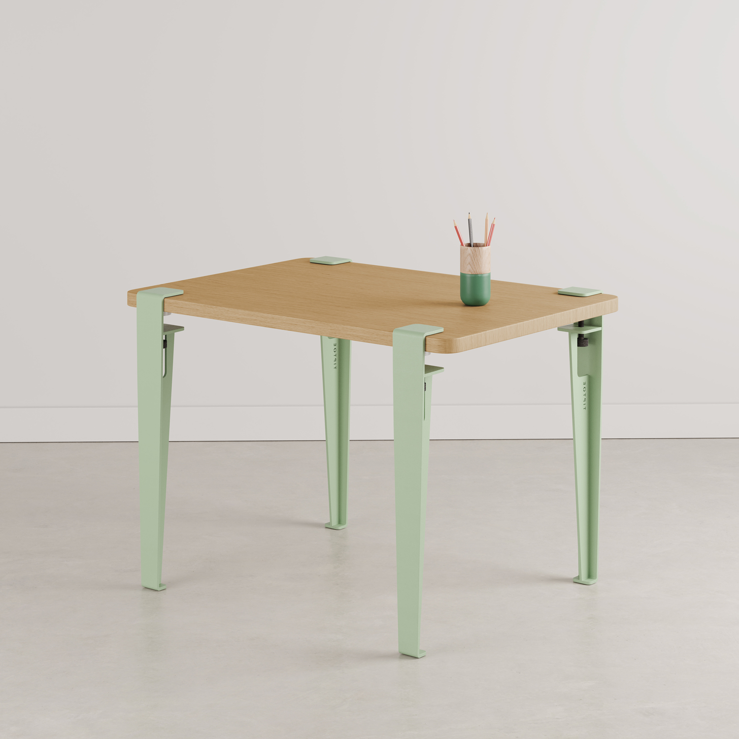 Kinderschreibtisch TIPTOE 70x50cm - massive Eiche