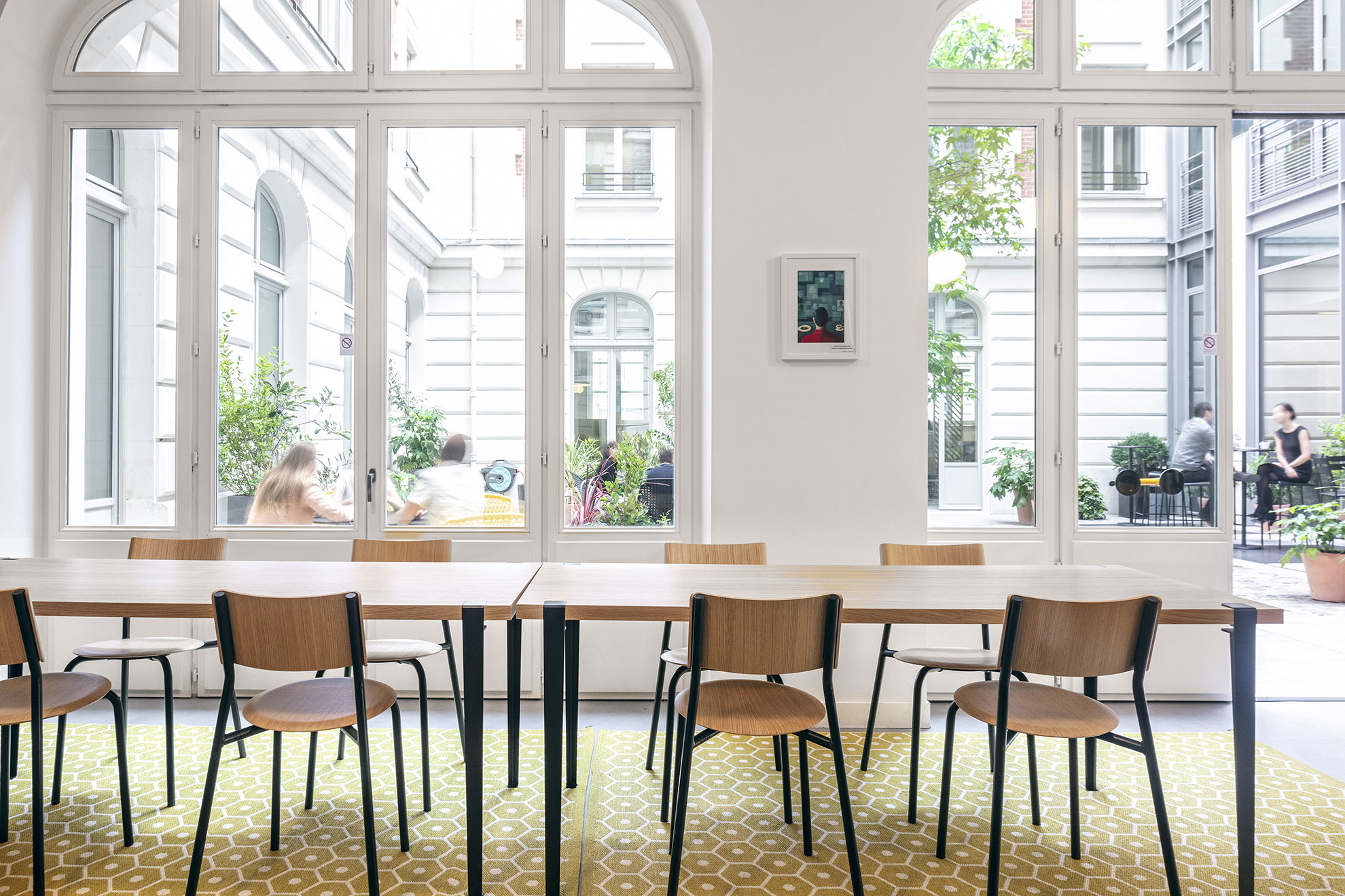 Roland Berger equips its offices with TIPTOE