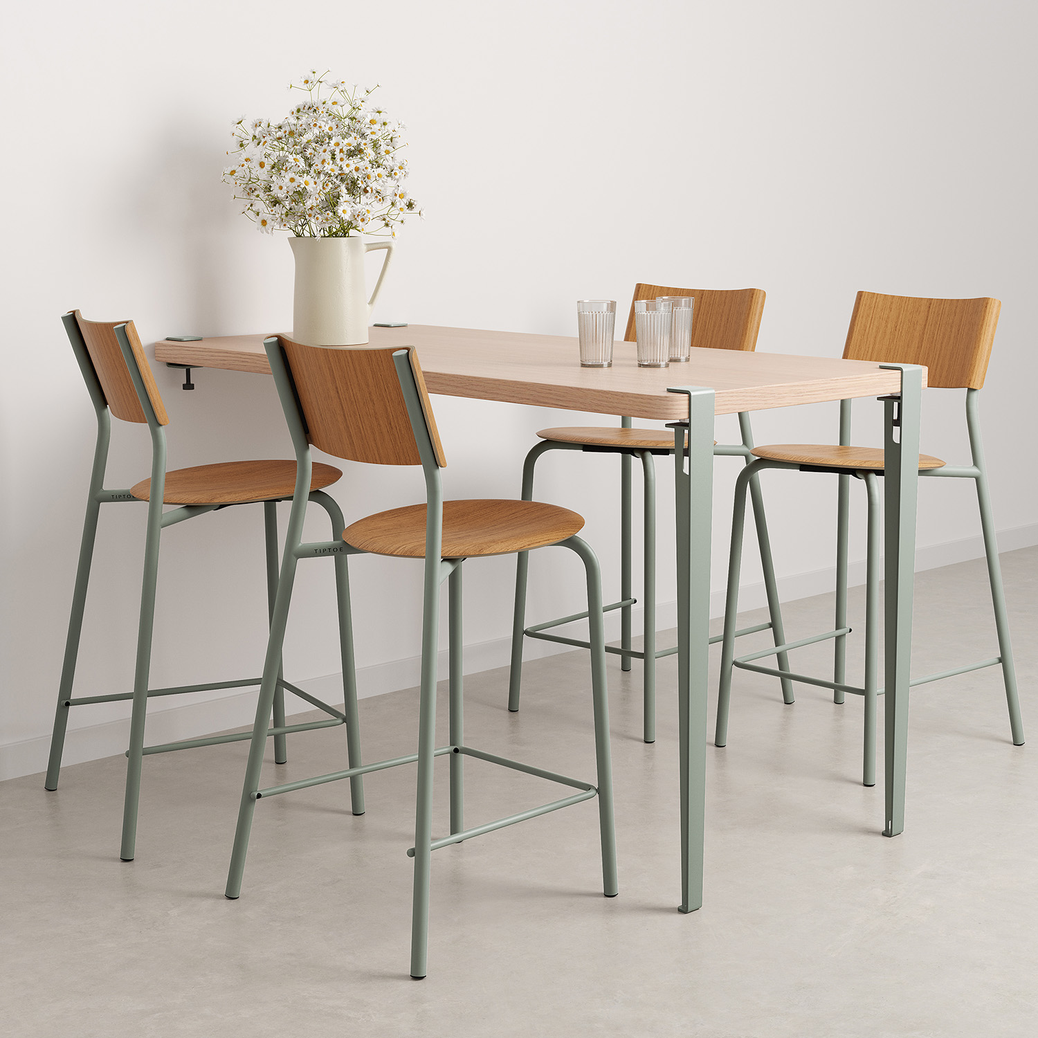 TIPTOE wall-mounted high table - eco-certified wood