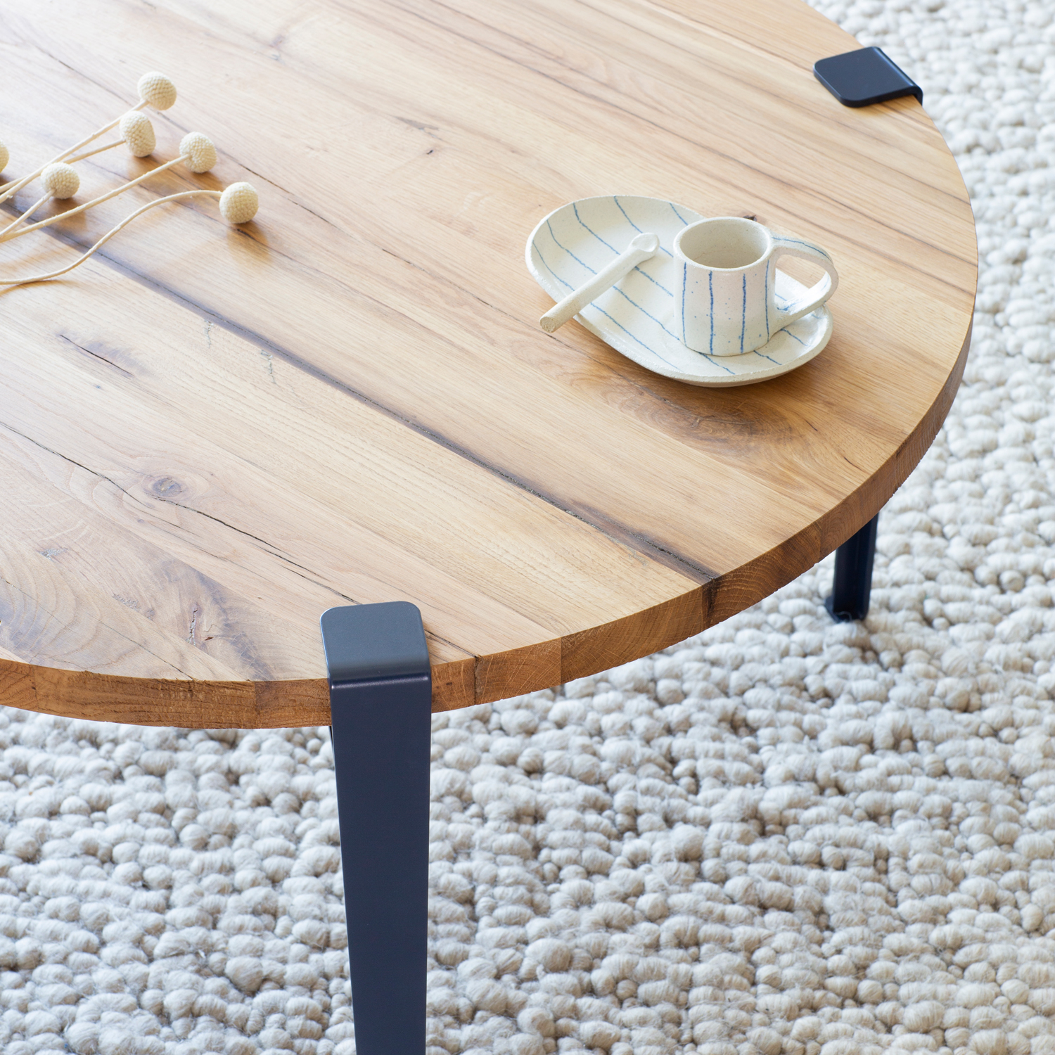 TIPTOE round coffee table Ø 80cm - reclaimed wood