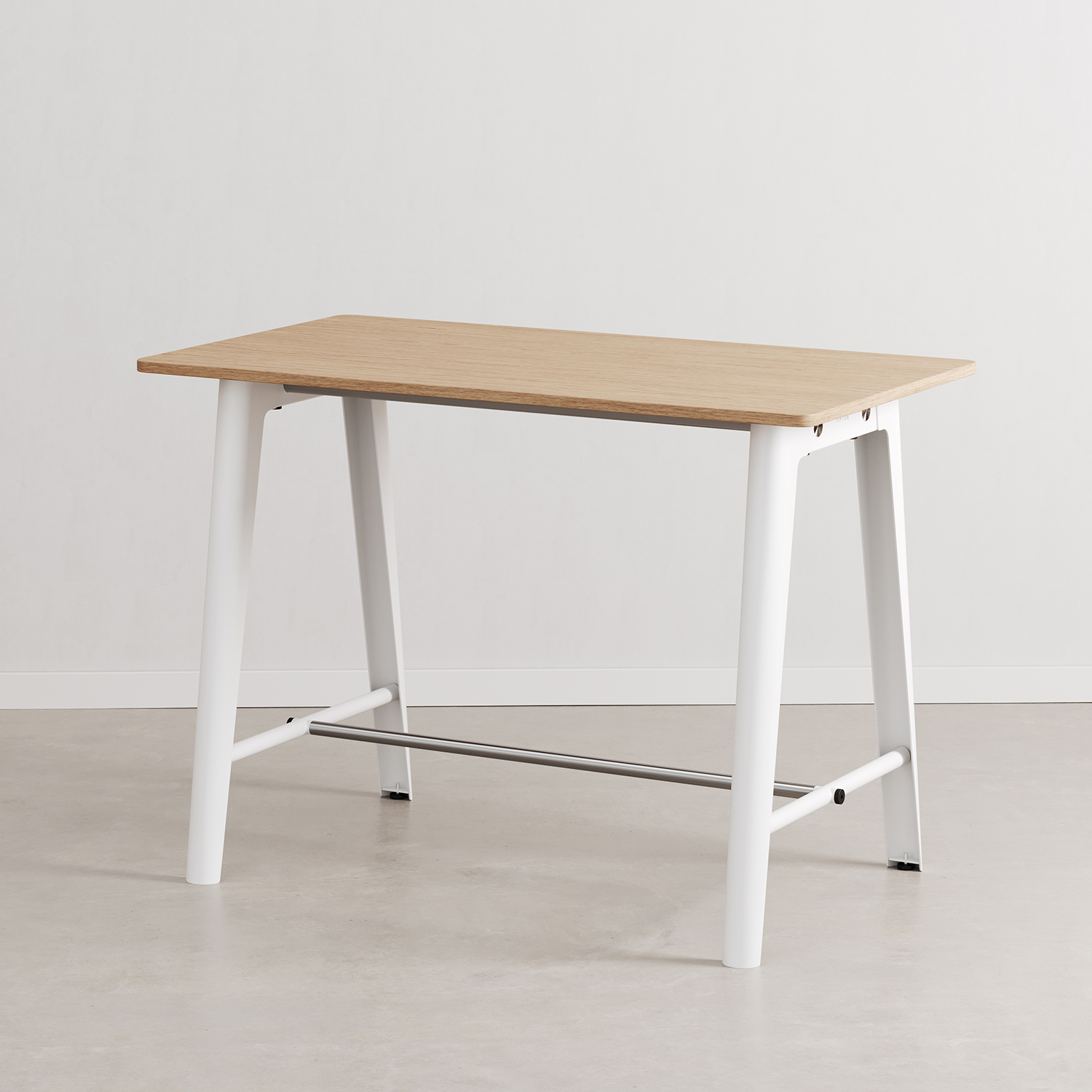 Hochtisch NEW MODERN - öko-zertifiziertes Holz