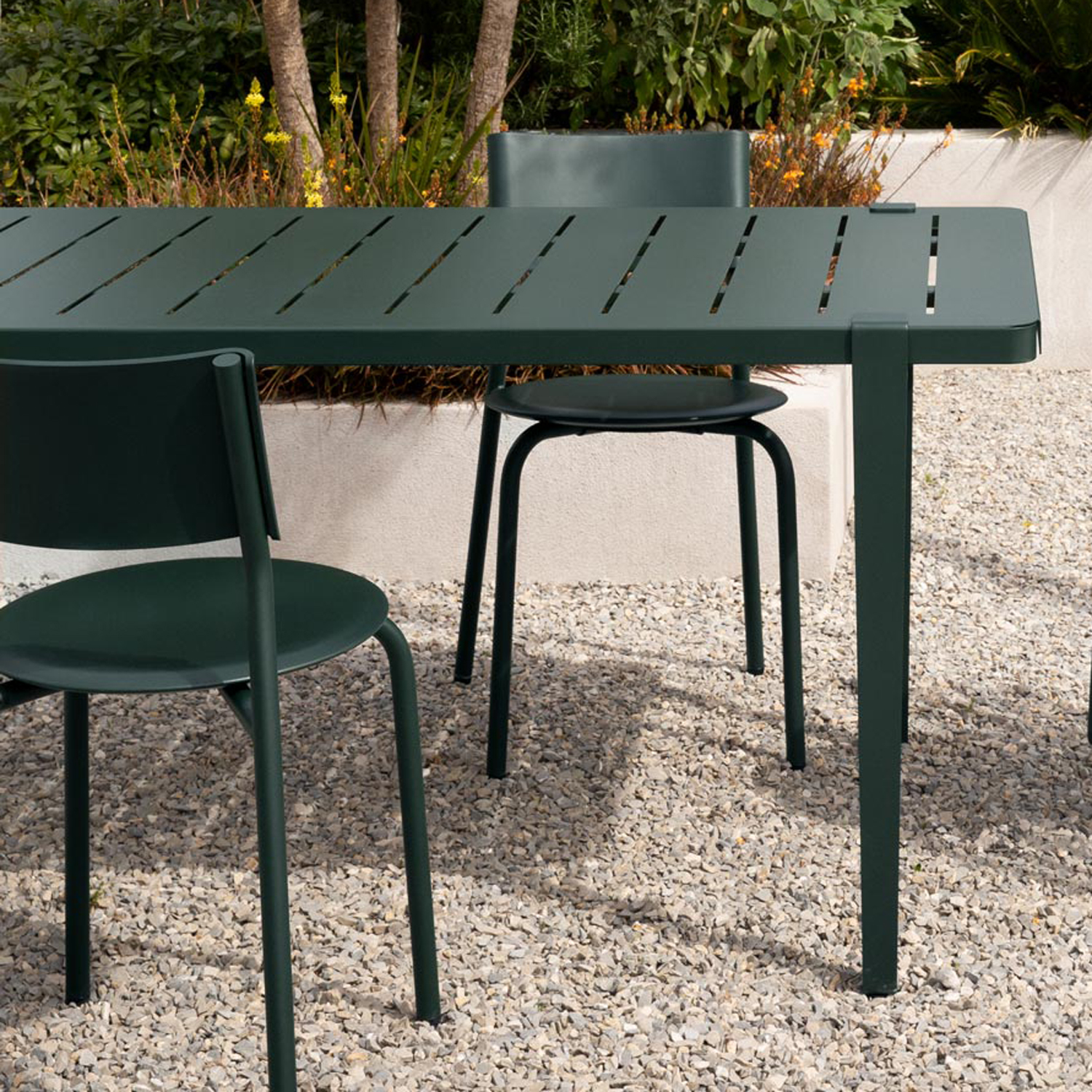 Outdoor table - powder-coated steel