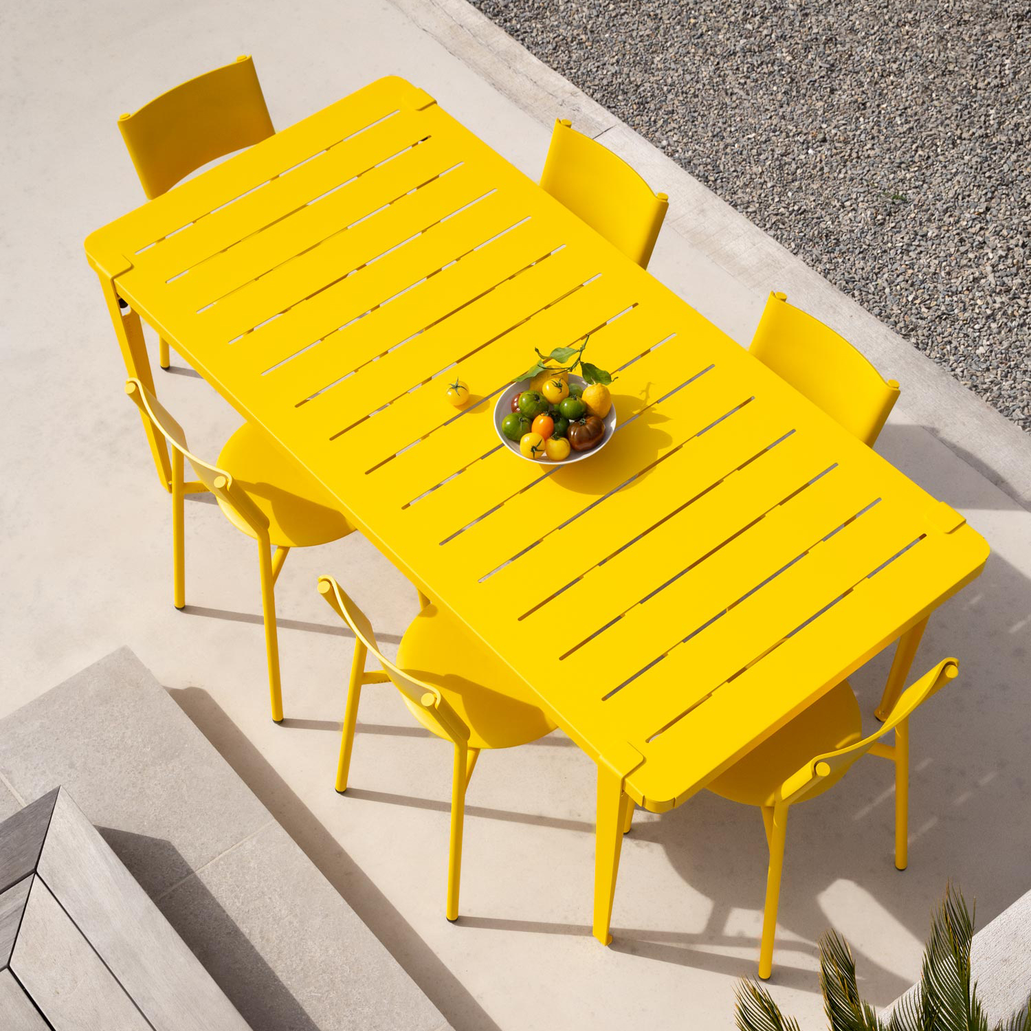 Outdoor table - powder-coated steel